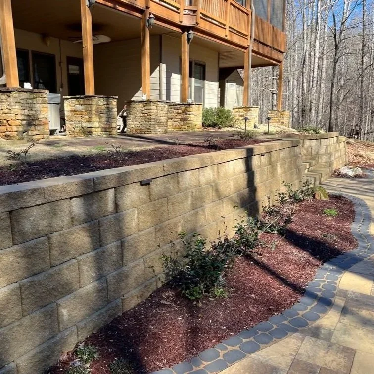 The Role of Drainage in Retaining Wall Design: What Gainesville Homeowners Need to Know