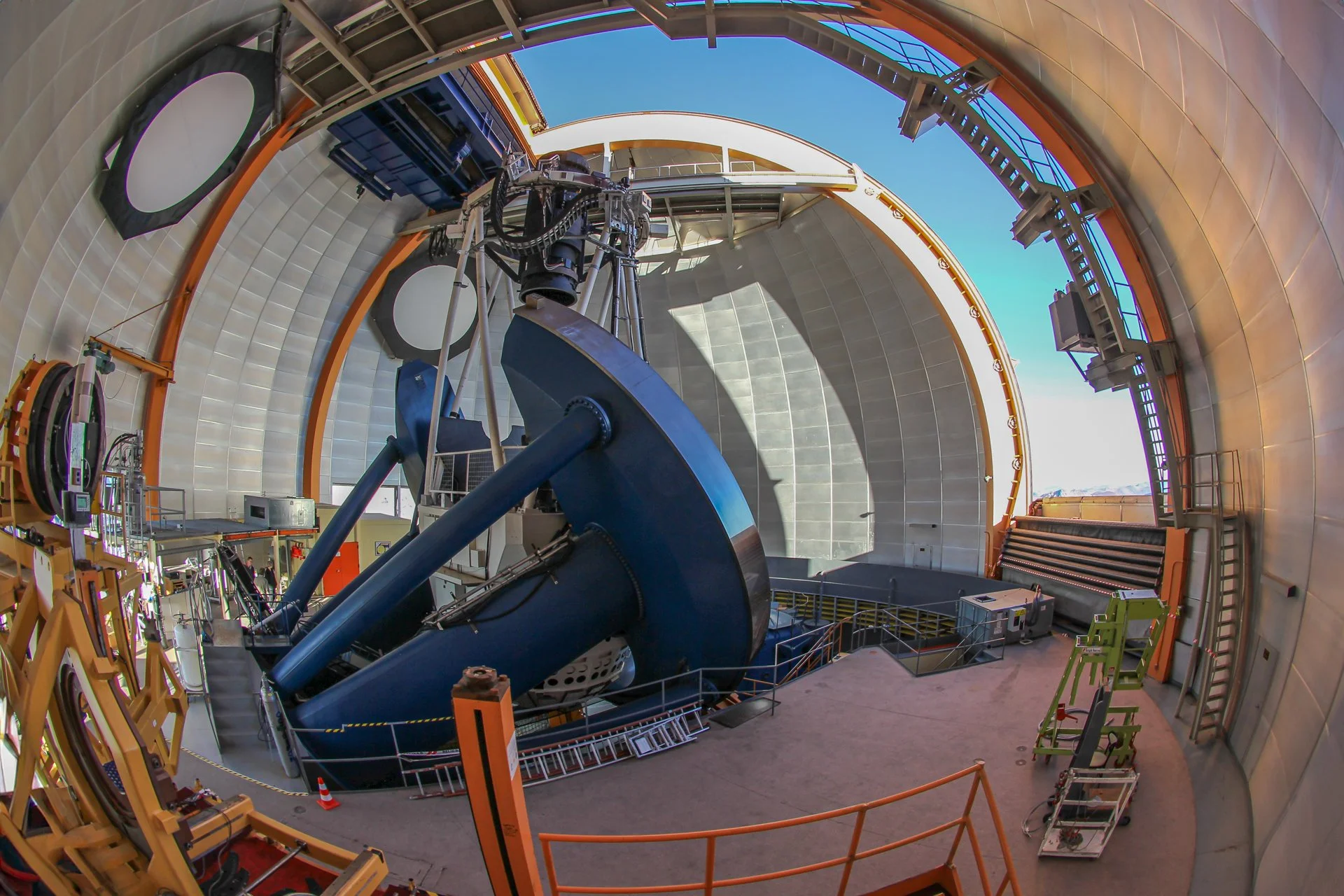 The 4-meter Blanco telescope with the DECam at the top.