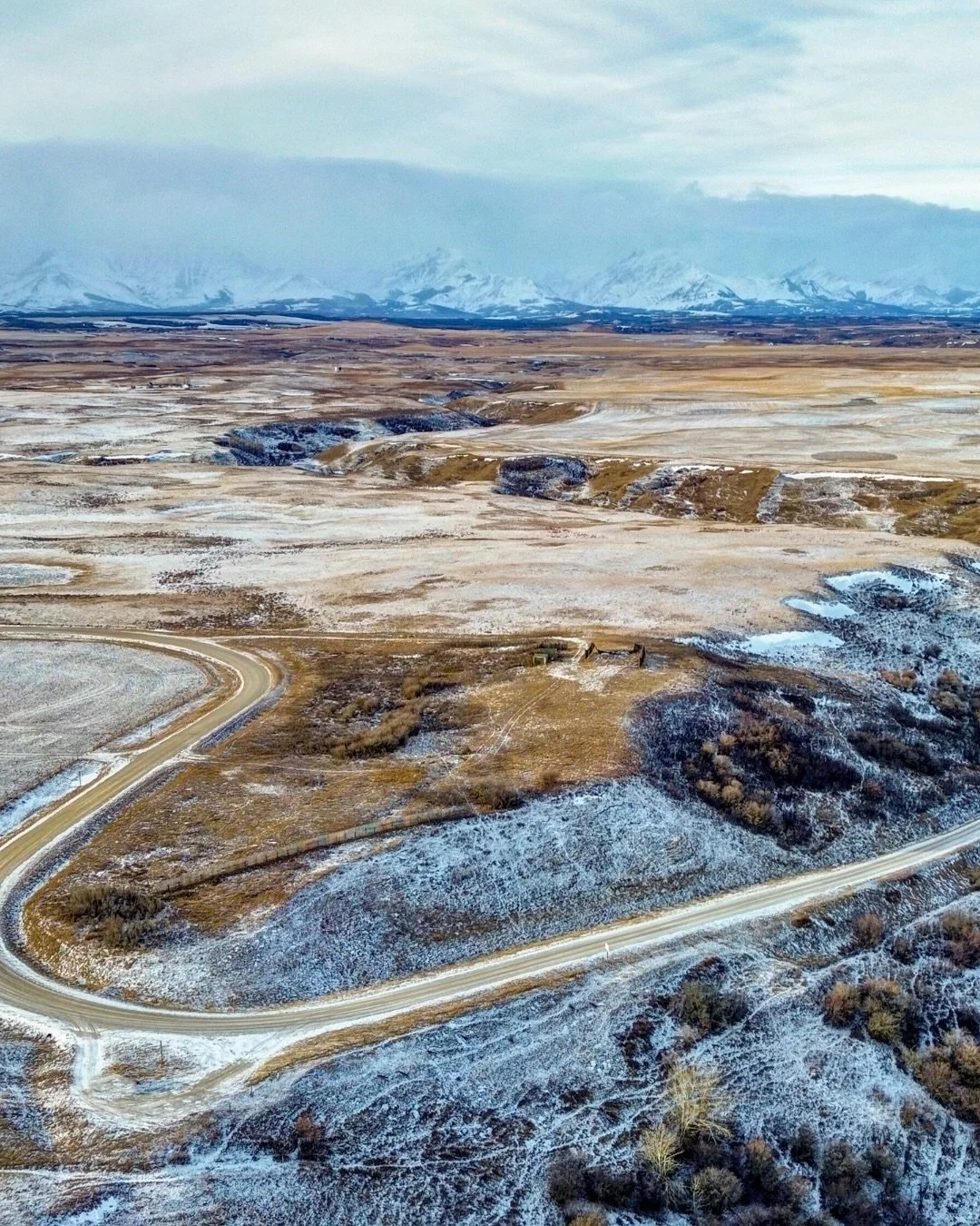 🌄 Acreage opportunity south of Pincher Creek 

Nestled just 30 minutes south of Pincher Creek, this 6.59-acre piece of land offers some of the most stunning views Southern Alberta has to offer.

💲 $179,000
 🌾 6.59 acres
🏔️ To the south and west, 