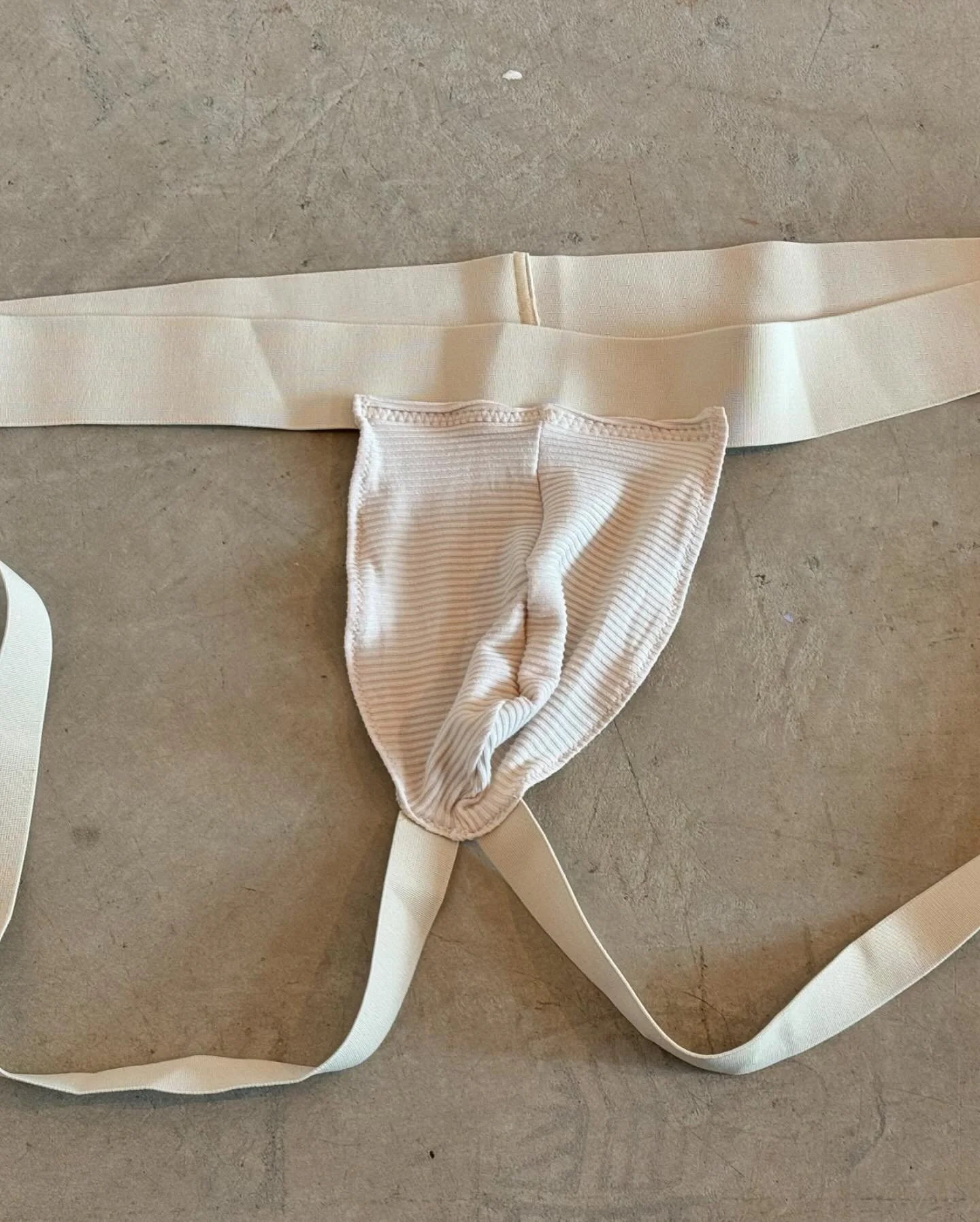 Now available: Complexion Jocks!!!

Made in four colors (fair, medium fair, medium deep and deep) these comfy, soft jocks a meant to match you in more ways than one!

Order your made to order jock from jotomas.com/shop/p/complexion 

#gay #underwear 