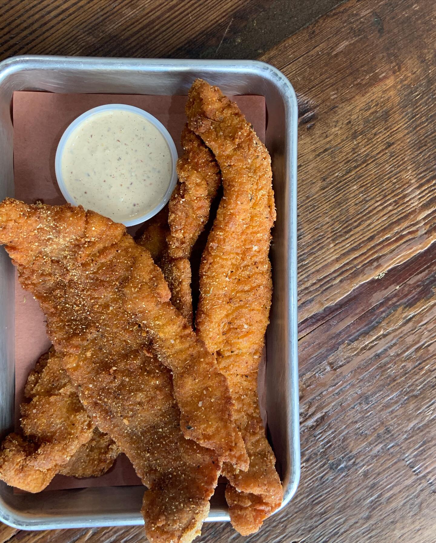 LENT SPECIAL &mdash; only for a couple more weeks! Fried Catfish!! 🐟 Great w/ a salad, slaw or fries! 🔥😋 #catfishfriday #blanchardsbbq #comeearlyeatoften #brownshirtfriday