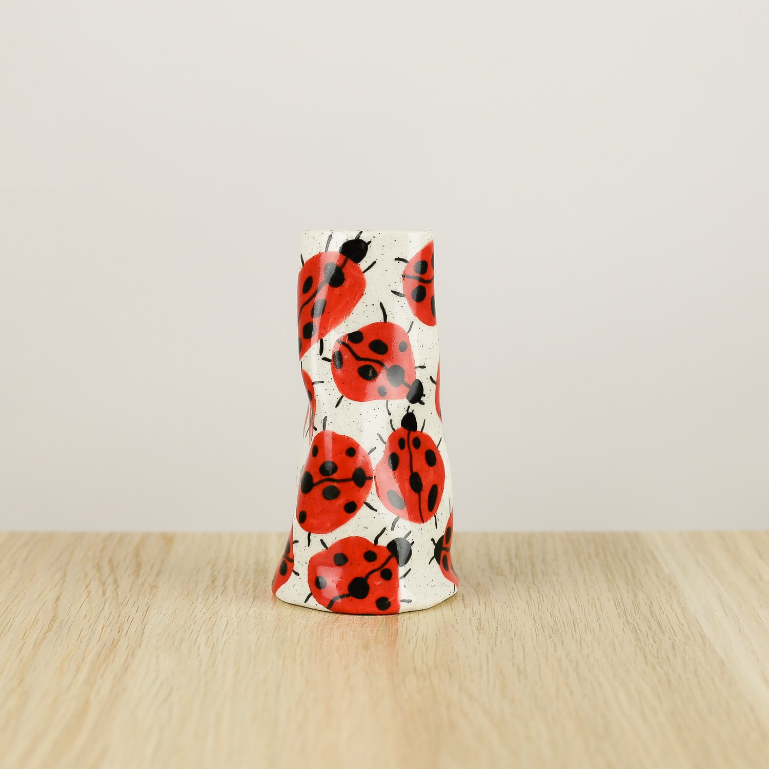 Handmade ceramic mini vase with hand-painted ladybugs, bud vase for single stems by hellomae