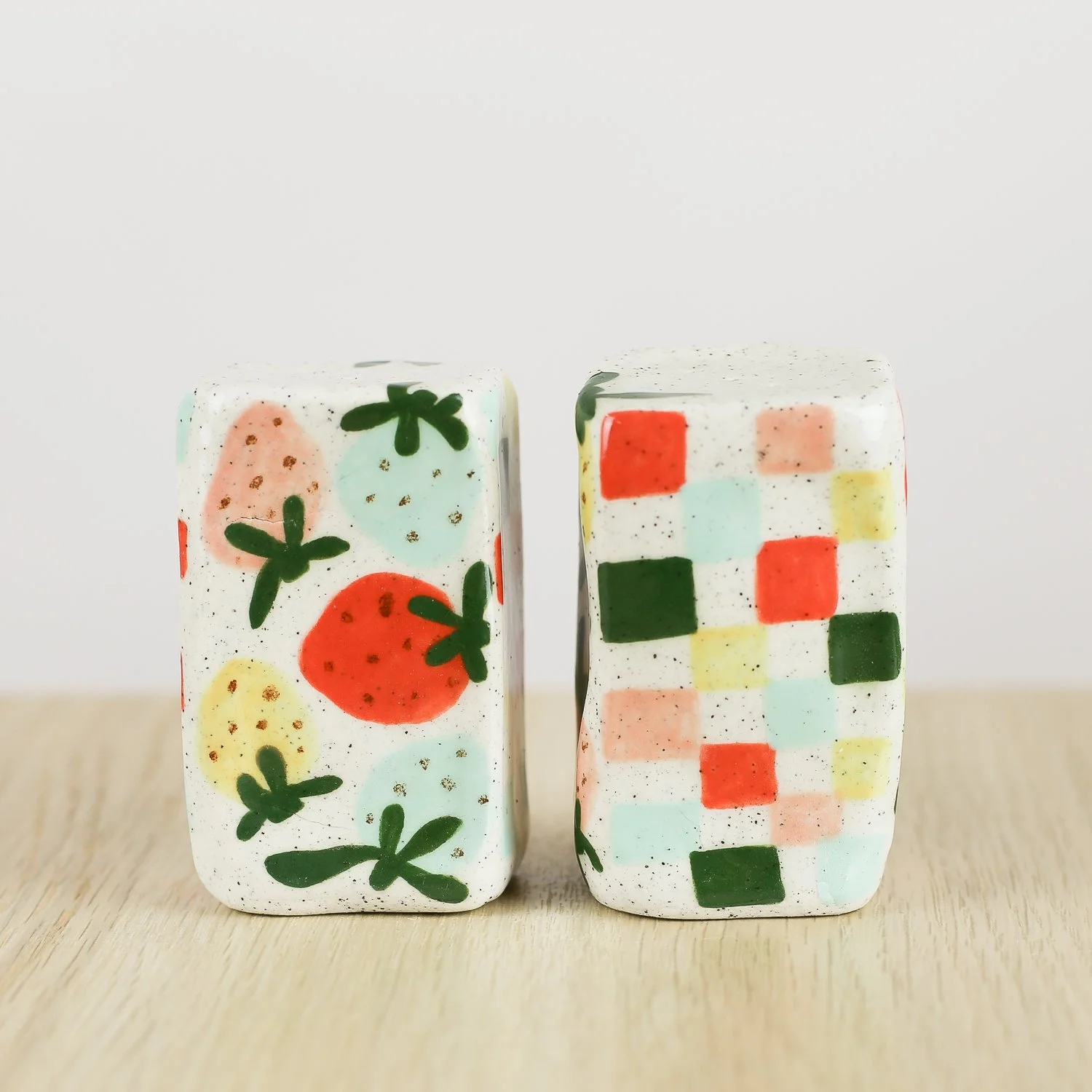 Handmade ceramic salt and pepper shaker set with strawberry and check pattern by hellomae