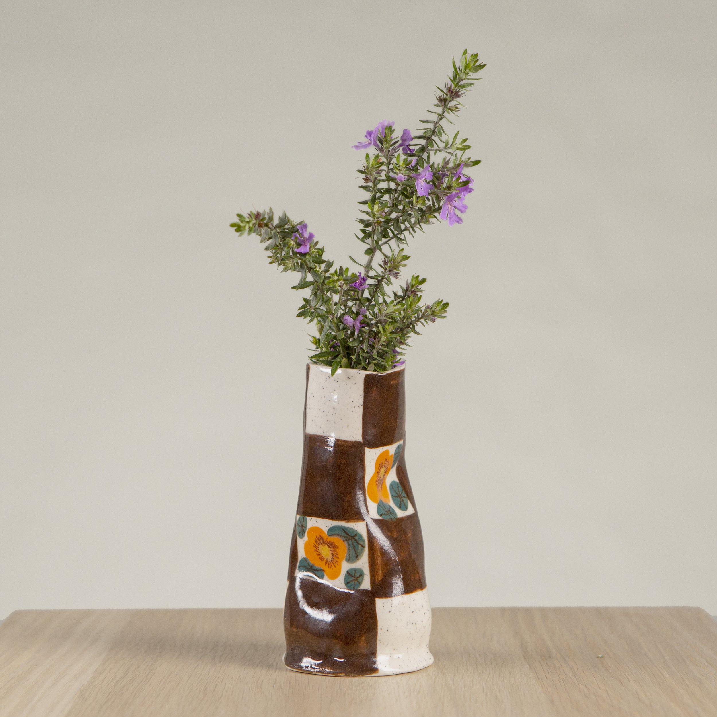 Mini ceramic vase with hand-painted nasturtiums & chocolate check artwork on speckled clay, handmade in Melbourne by hellomaë