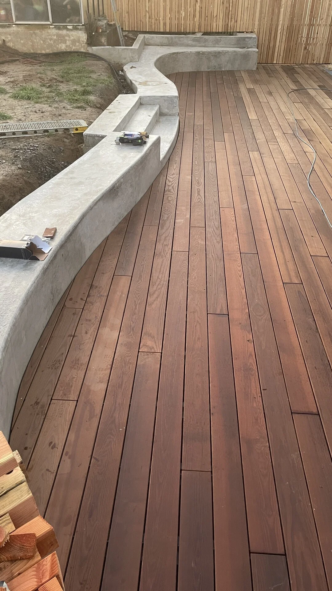 Terrasse Thermo Esche 5.jpg