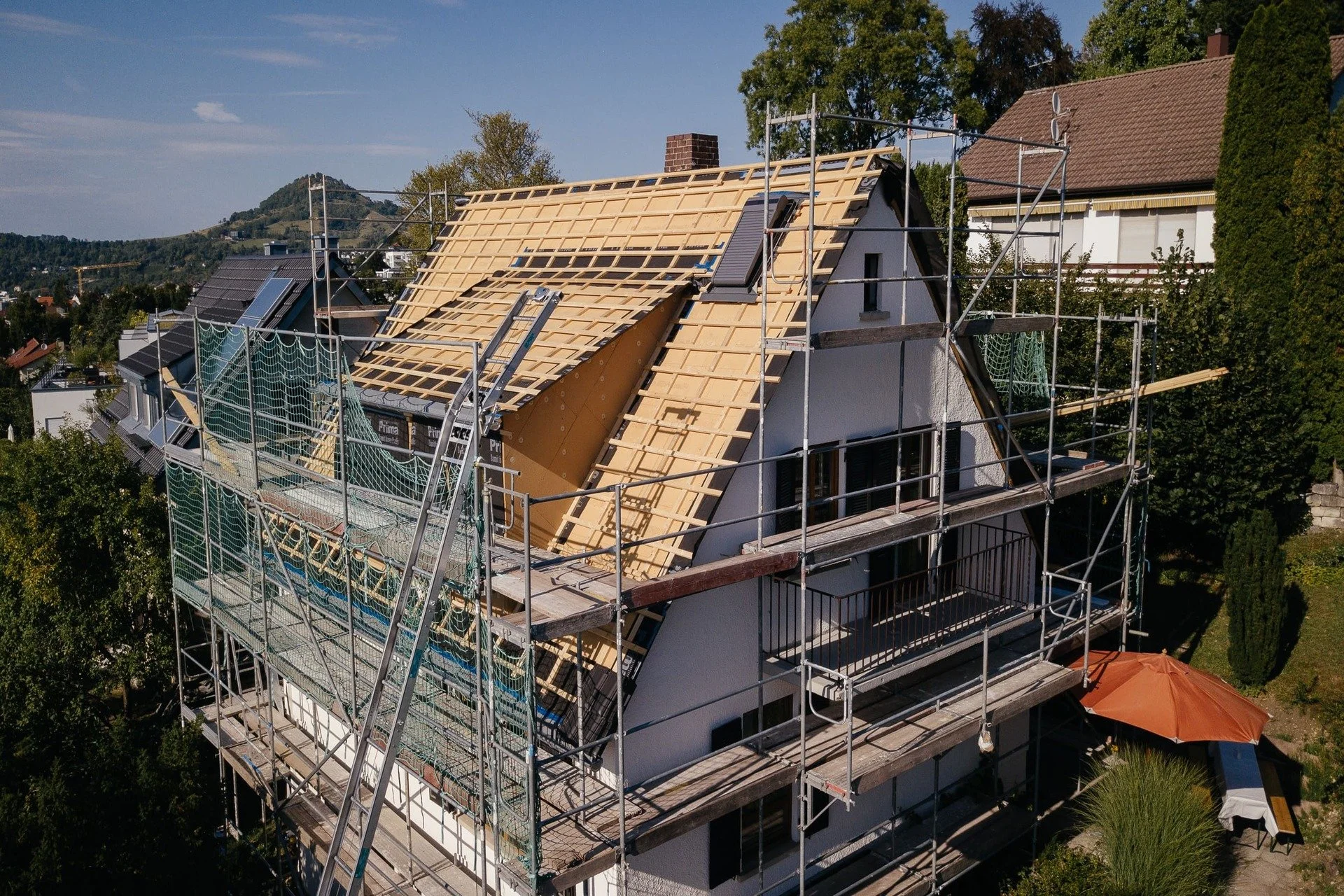 Dachsanierung 2.jpg