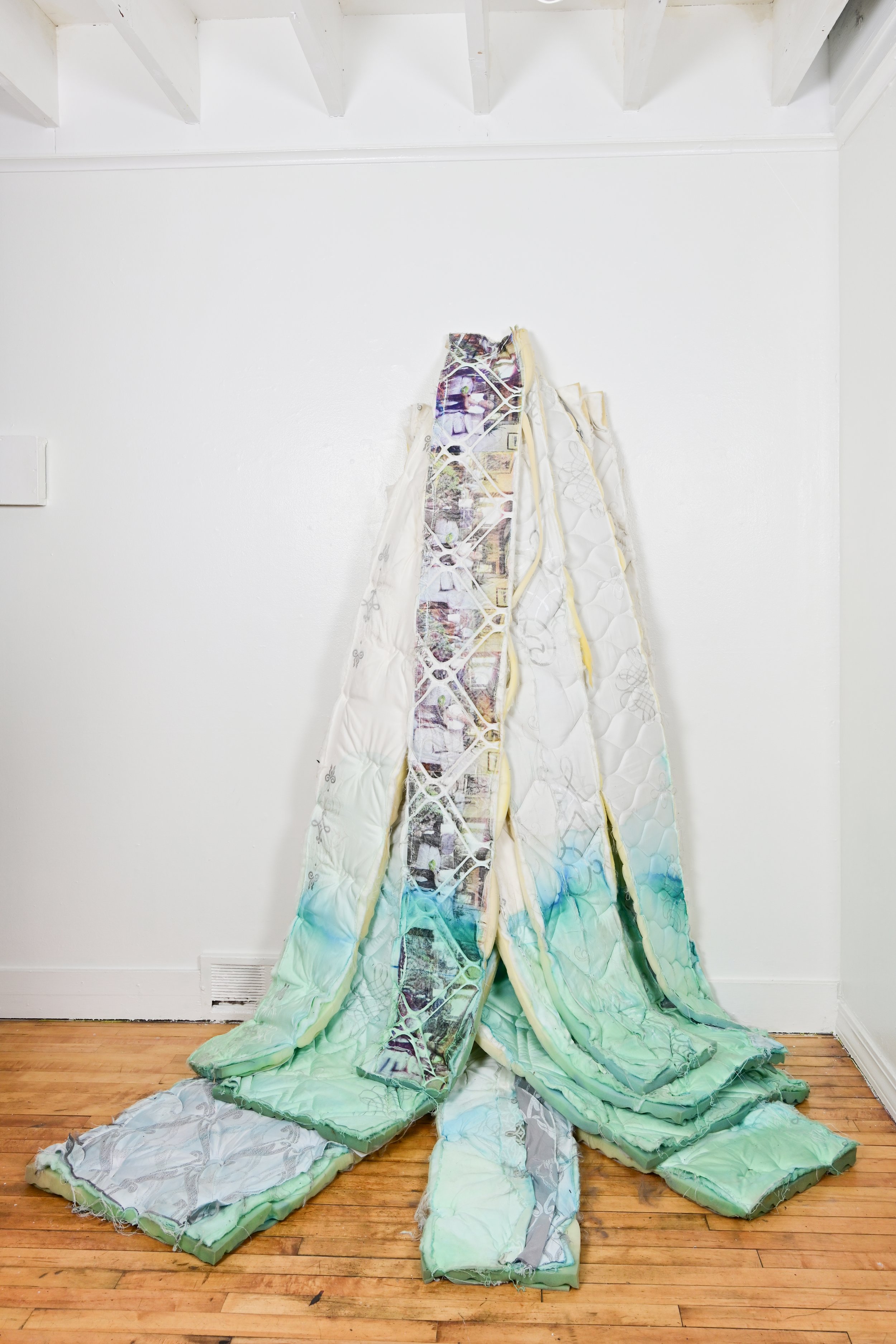 613 Fountain (2023), dye, botulates, pine, mattress. 76" x 68" x 45".