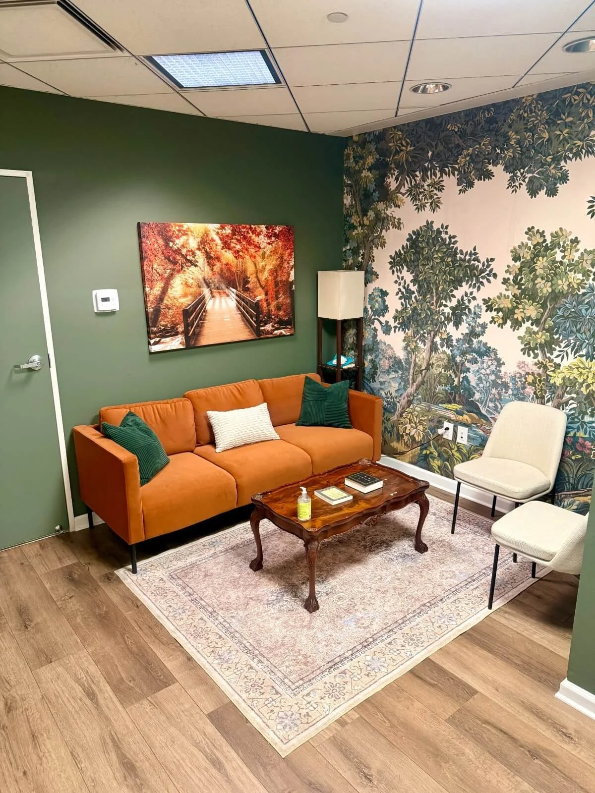 Arcadia lobby | best therapist near me arcadia | family psychological services in arcadia california | family counseling psychologist | Arcadia, California | Pasadena | Monrovia | Pomona