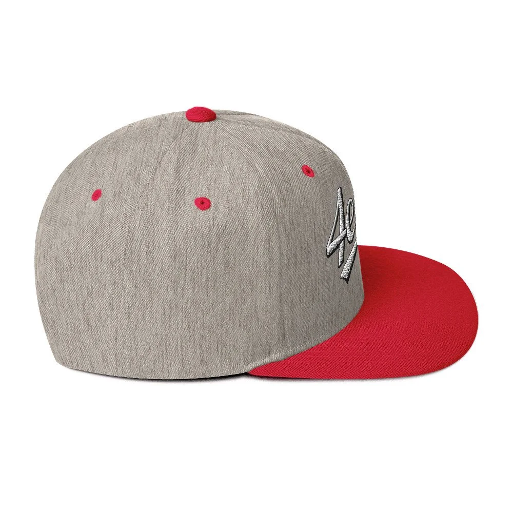 classic-snapback-heather-grey-red-right-side-68a75180e4124.jpg