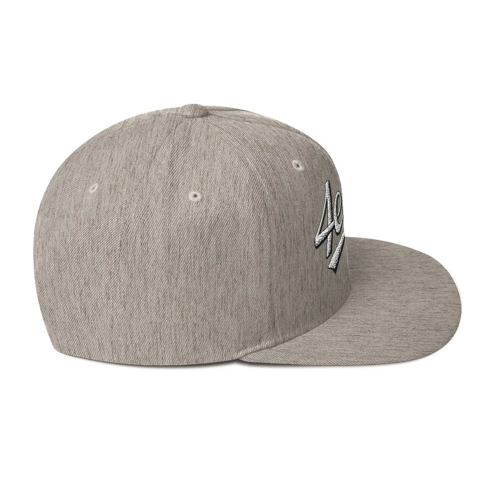 classic-snapback-heather-grey-right-side-68a75180e682c.jpg