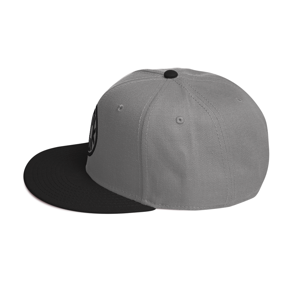snapback-black-gray-gray-left-side-68a7552b4e9cf.png