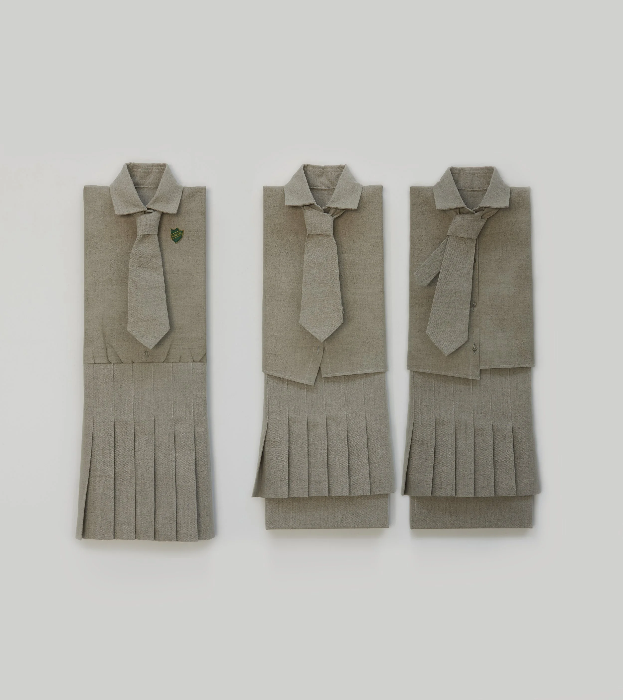 The Corridor, 2025 | Oil, cotton thread and cotton poplin on linen | 78cm x 93cm x 10cm