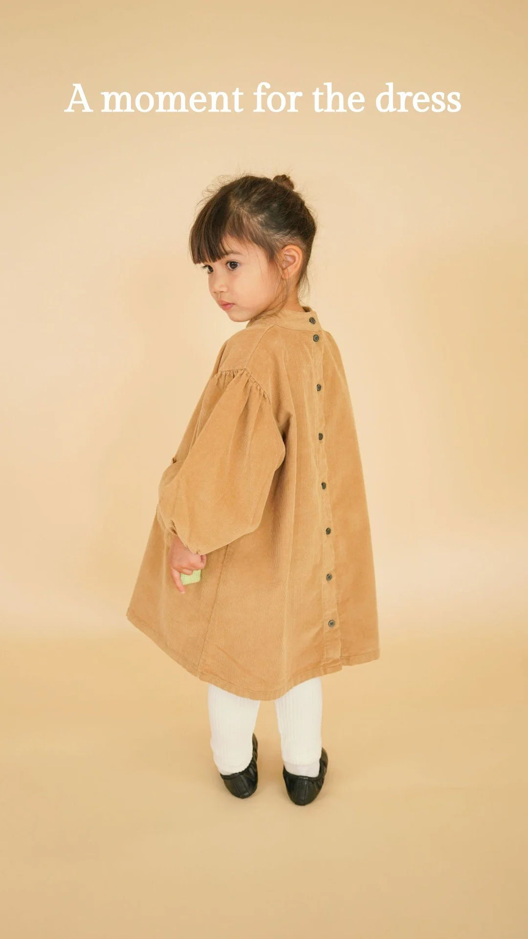 Another moment for this dress please 💞
Comes in tan and charcoal grey colorways.

#dressmoment