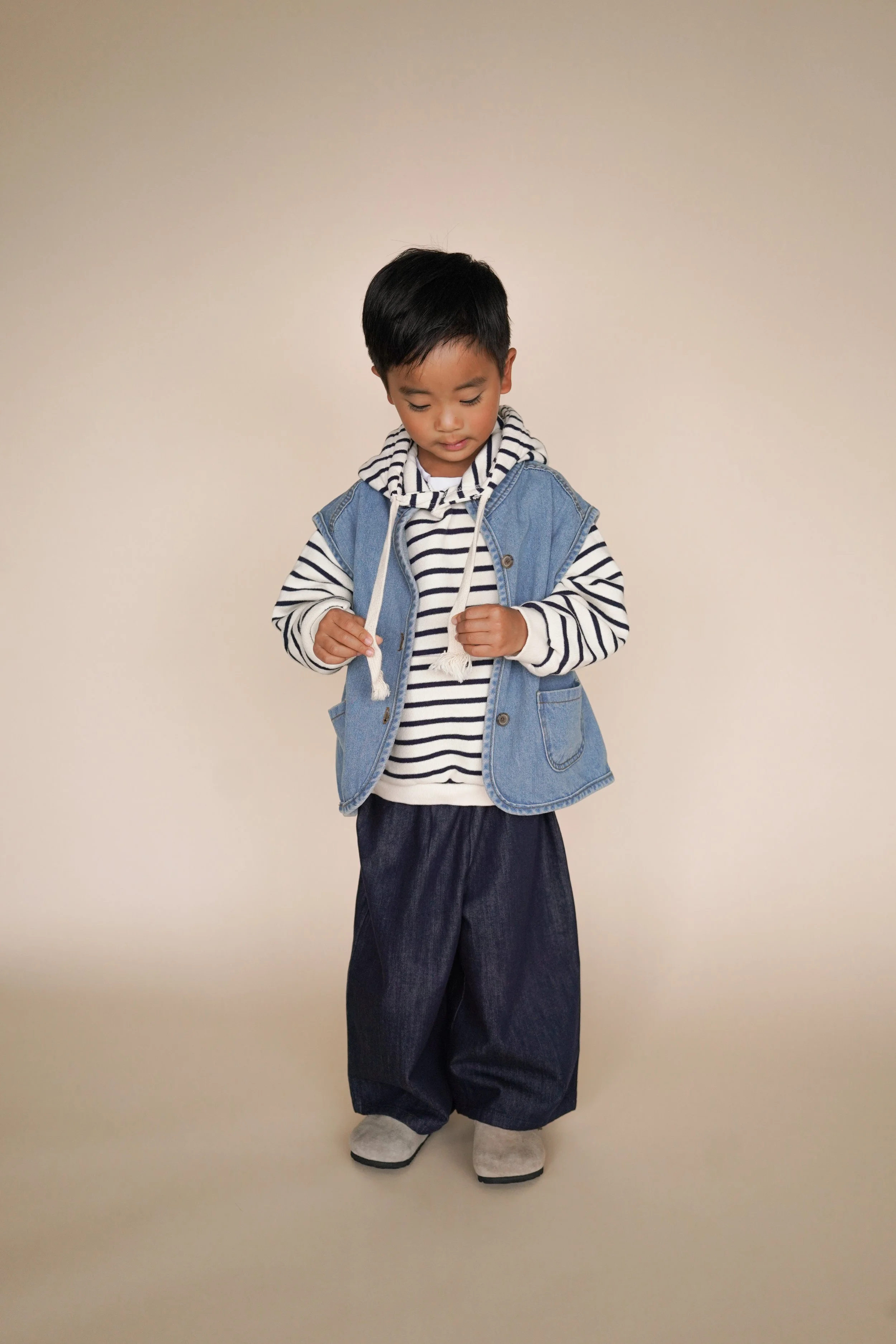 KP_SP26_StripeHoodie_JeanVest-035.jpg