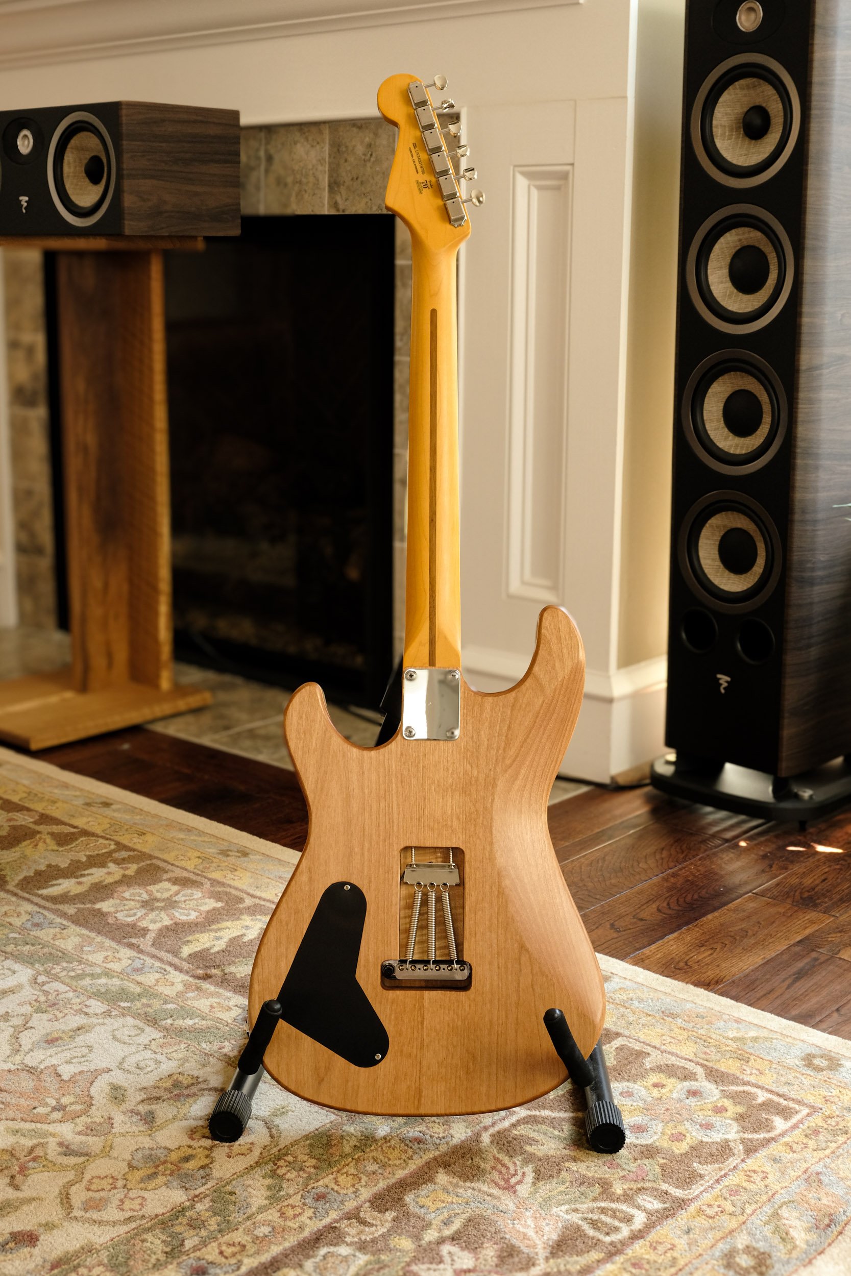Von Boyle HSS Super Strat-12.jpg