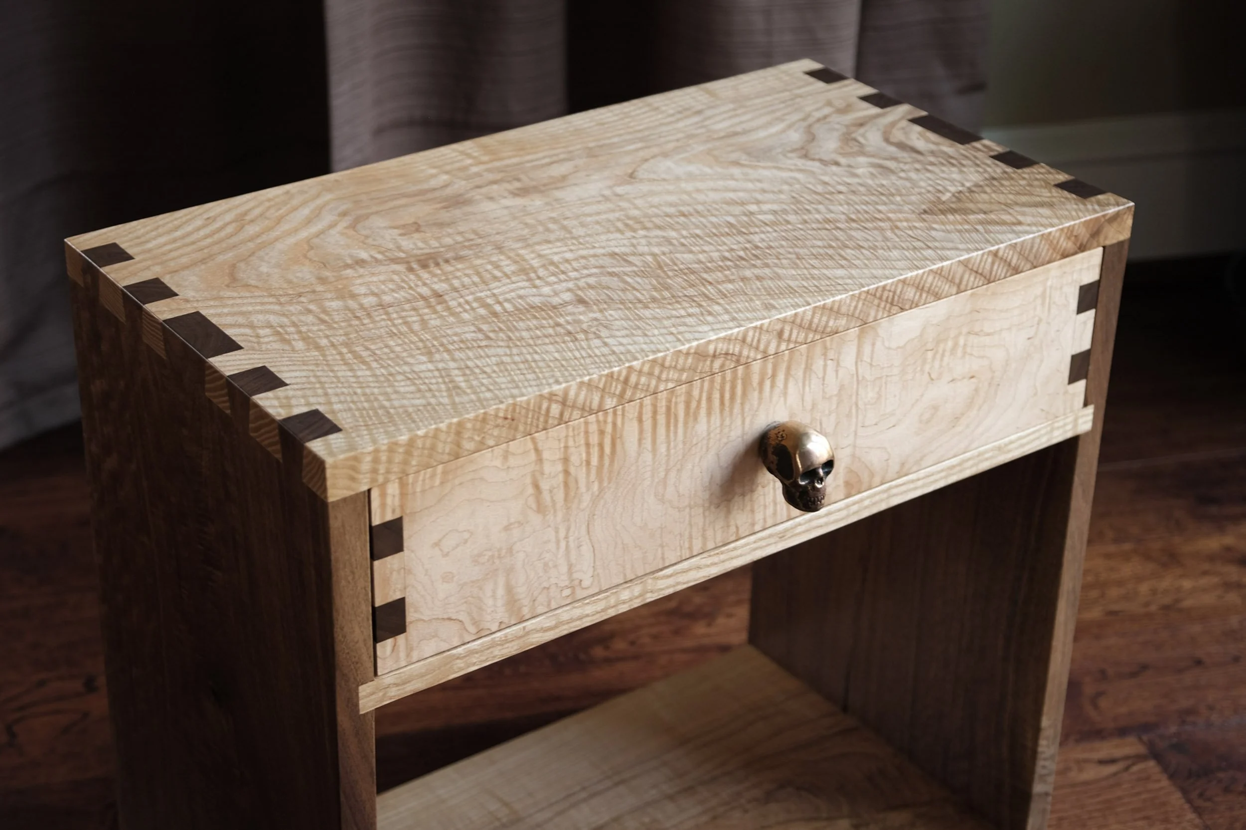 Von Boyle Curly Ash and Walnut Side Table with Dovetail Drawers