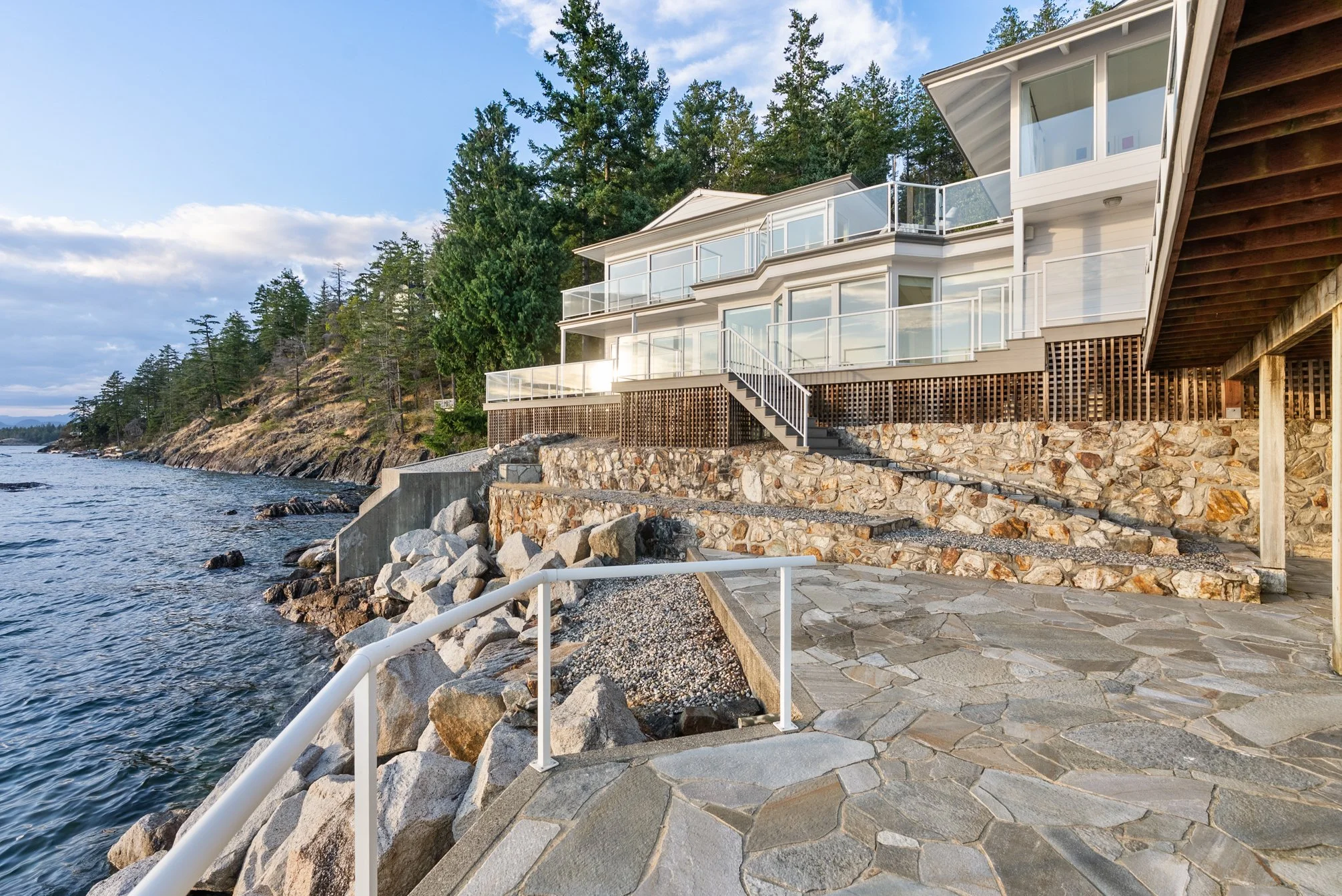 11113 Sunshine Coast Highway Halfmoon Bay 68.jpg