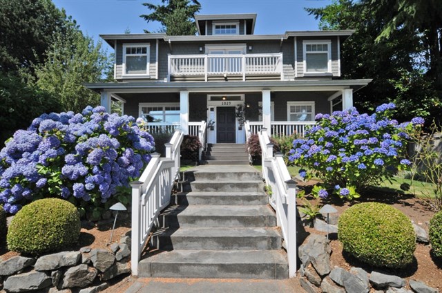 1029 3rd St, Kirkland (Copy)