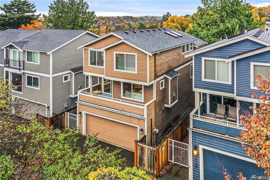 3418 33rd Ave SW, Seattle (Copy)