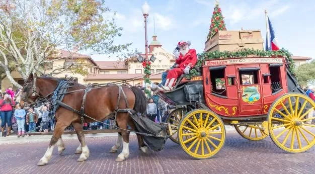 COWBOY SANTA’S GRAND ARRIVAL