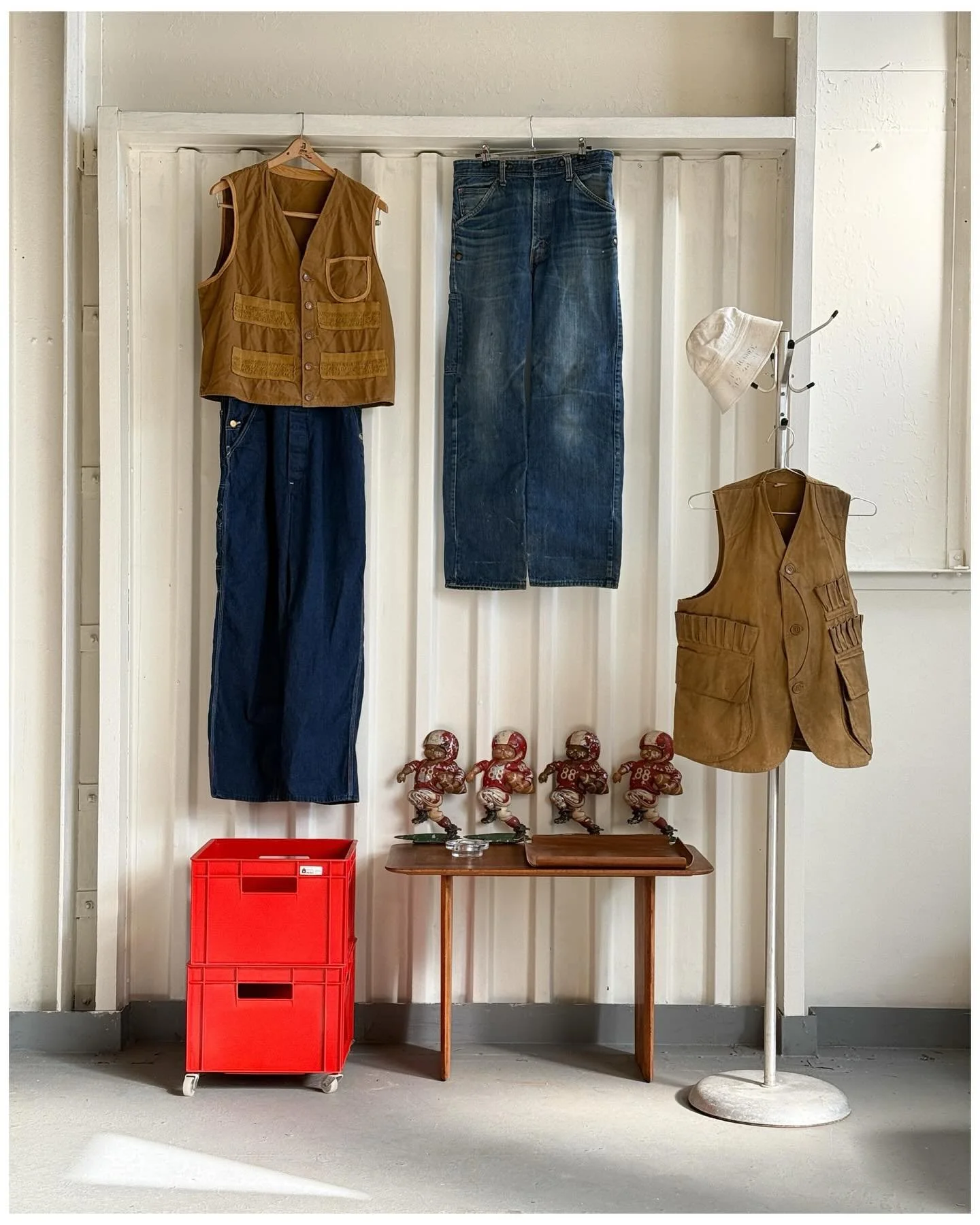 Fun mix of clothes, furniture, etc. this weekend.