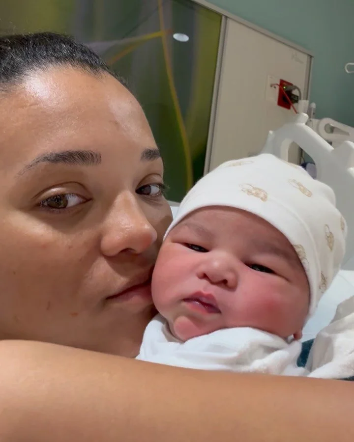 Just here to spread the joy! 

The best gender reveals are the ones that happen at birth ❤️ What a fun surprise to add a son to our little family.

Ezra Cristobal Li! 🍼 

Ezra means &ldquo;God is my helper&rdquo; and Lord knows I need that because m