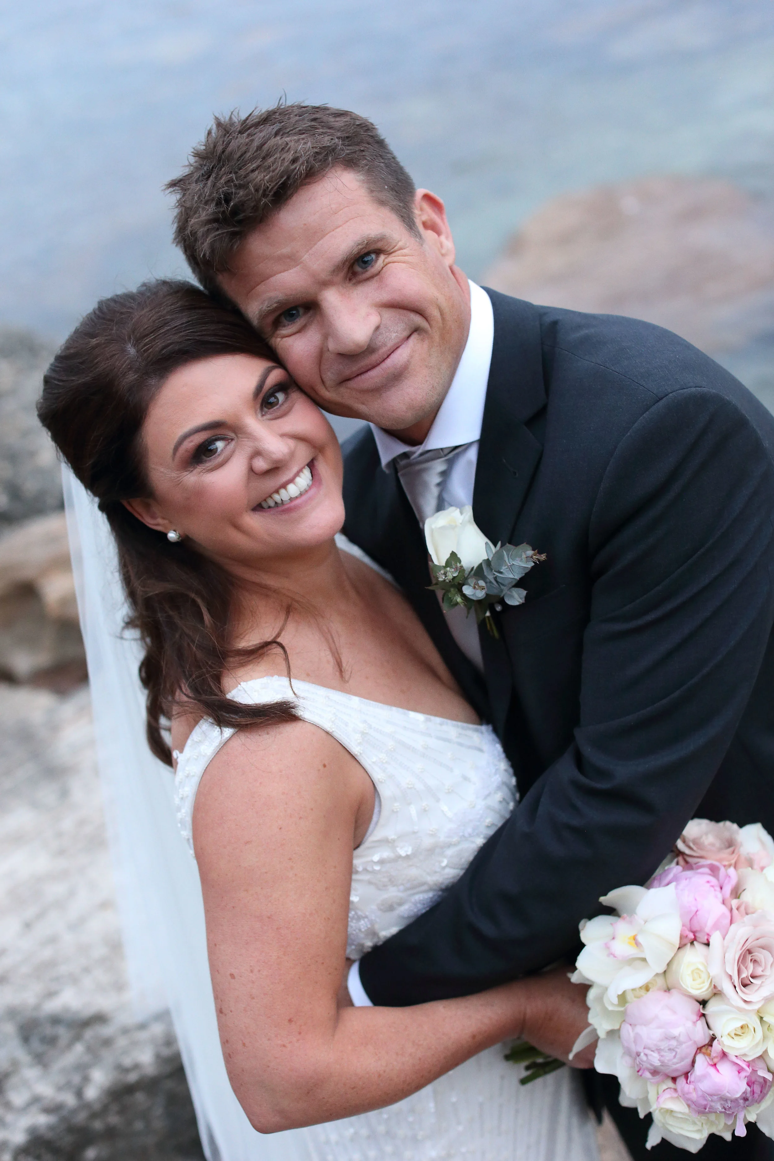 Bride and groom wedding shoot