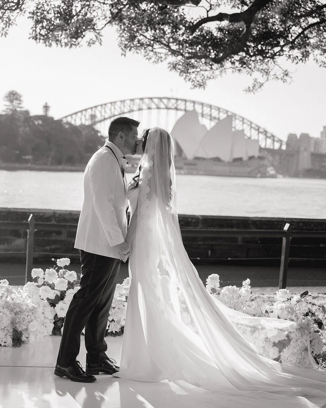 One of our favourite moments of Phil and Georgia&rsquo;s day was watching them exchange vows surrounded by the gardens ✨

The ceremony felt calm, intimate, and completely true to them. Soft florals by @whitehouseflowers framed the space beautifully, 