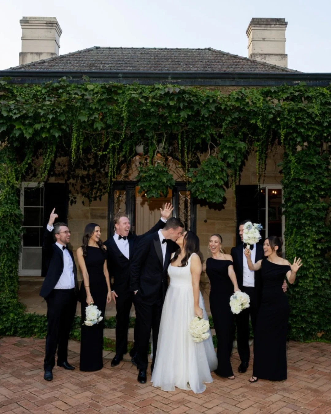 Kate &amp; Jack surrounded by their favourite people 🤍 

Captured beautifully by @justinaaronweddings 
Planner &amp; Coordinator @samanthaburke_events
Hair @deelushhair 
Makeup @emmagerriemakeup 
Venue @bendooleyestate 

#luxurywedding #weddingday #