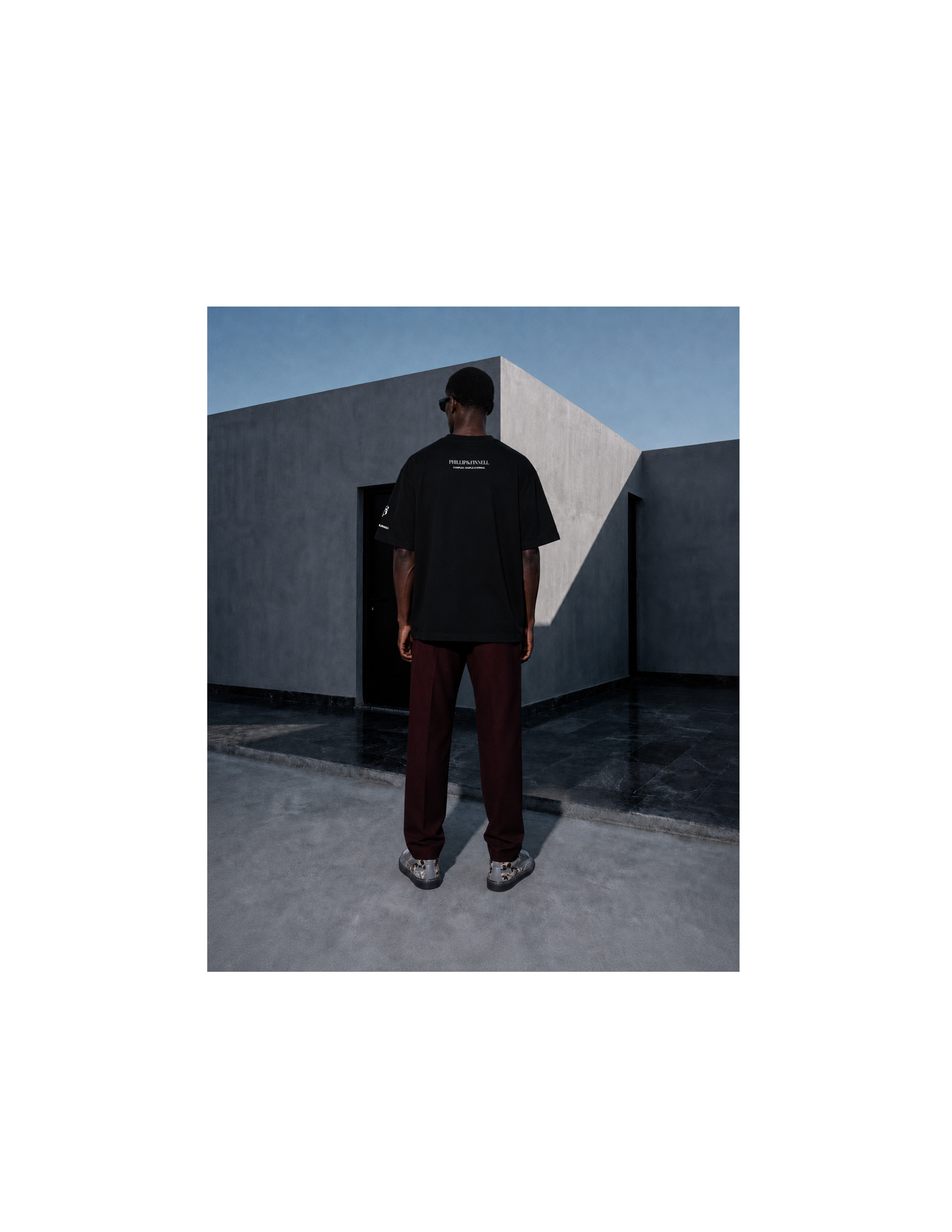 Dark Red male.png