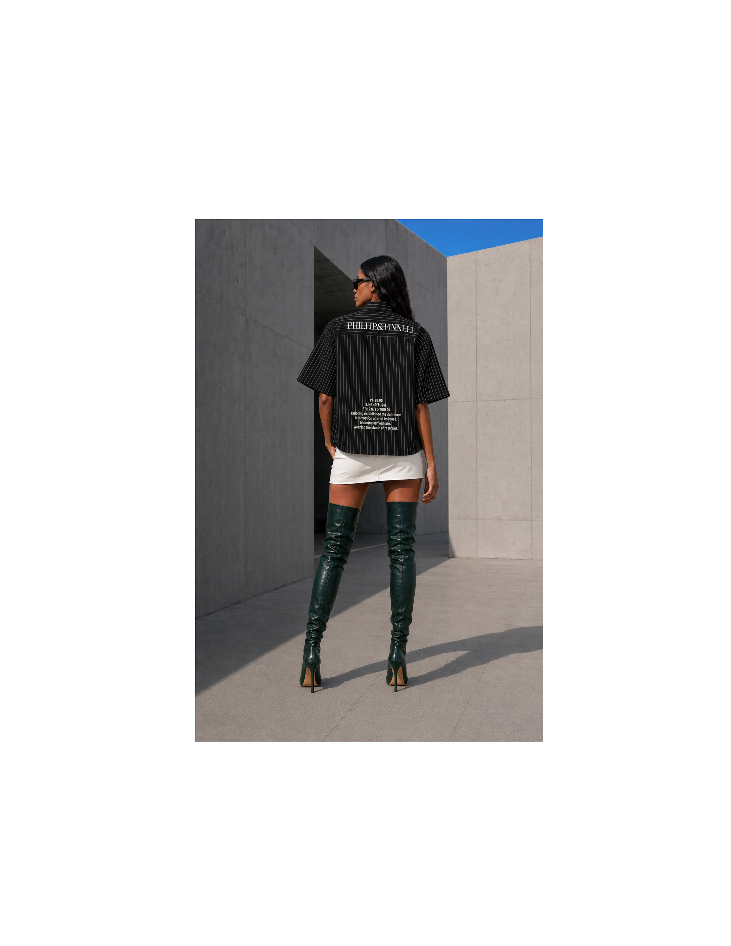 Mask Face Female back.png