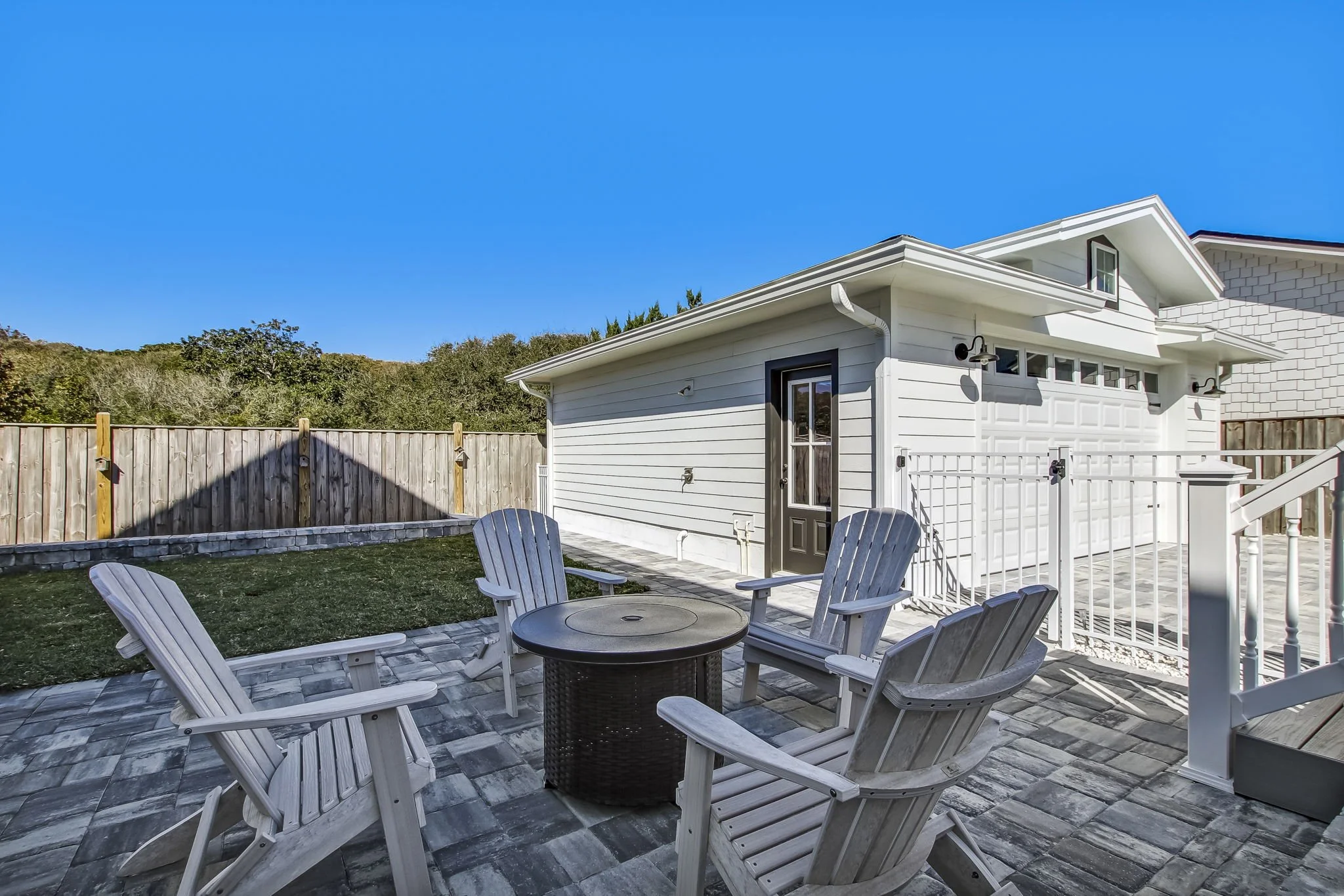 24-web-or-mls-1295 S Fletcher Ave  (24 of 92).jpg