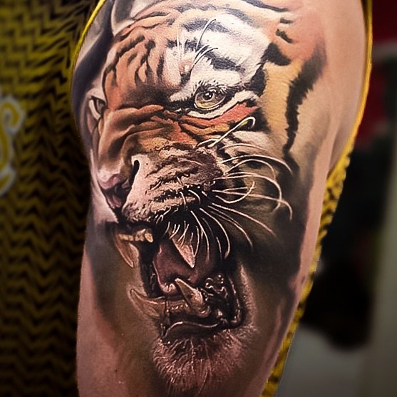 &laquo;&nbsp;So many times, it happens too fast
You trade your passion for glory
Don&rsquo;t lose your grip on the dreams of the past
You must fight just to keep them alive&nbsp;&raquo;
Eye of the tiger