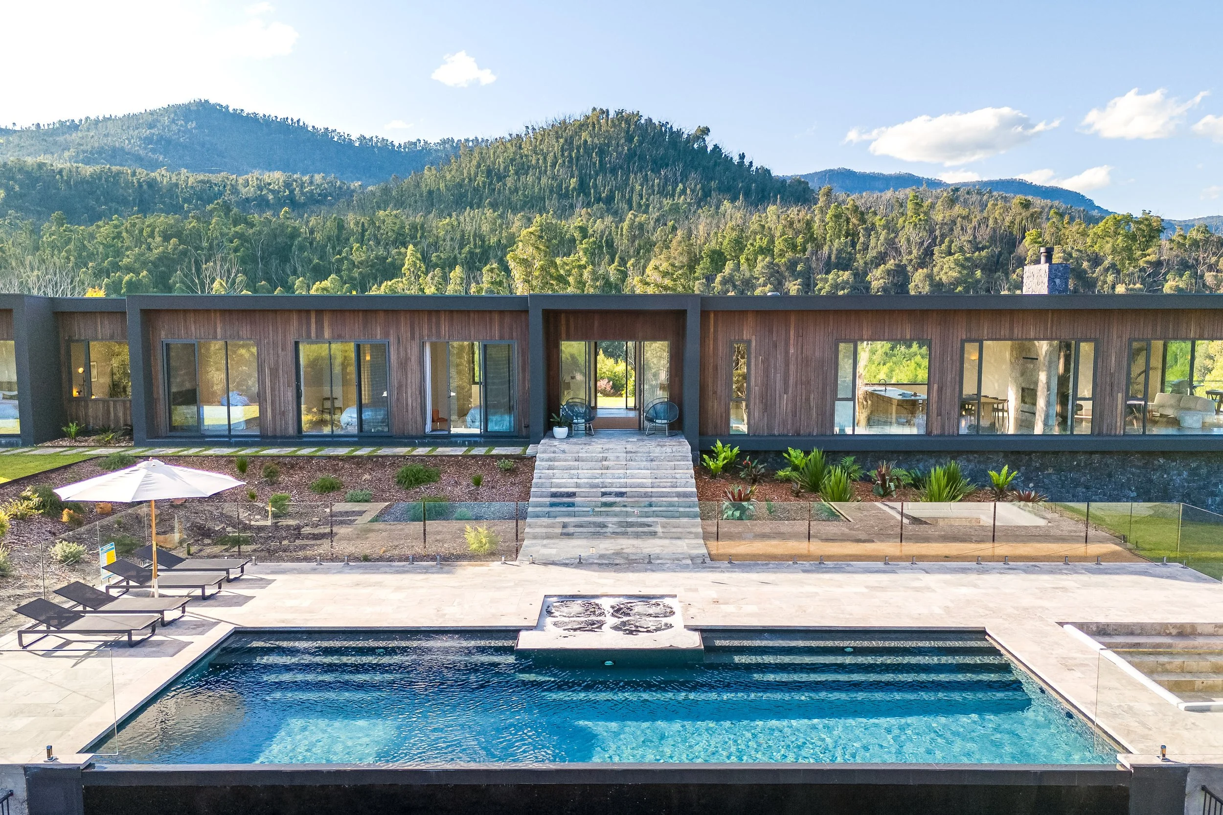 KV Lakehouse Home-1.jpg
