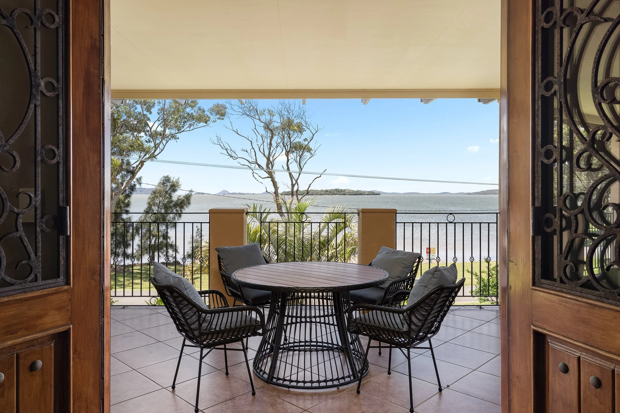 Casa Pacifica-Swan Bay-30.jpg