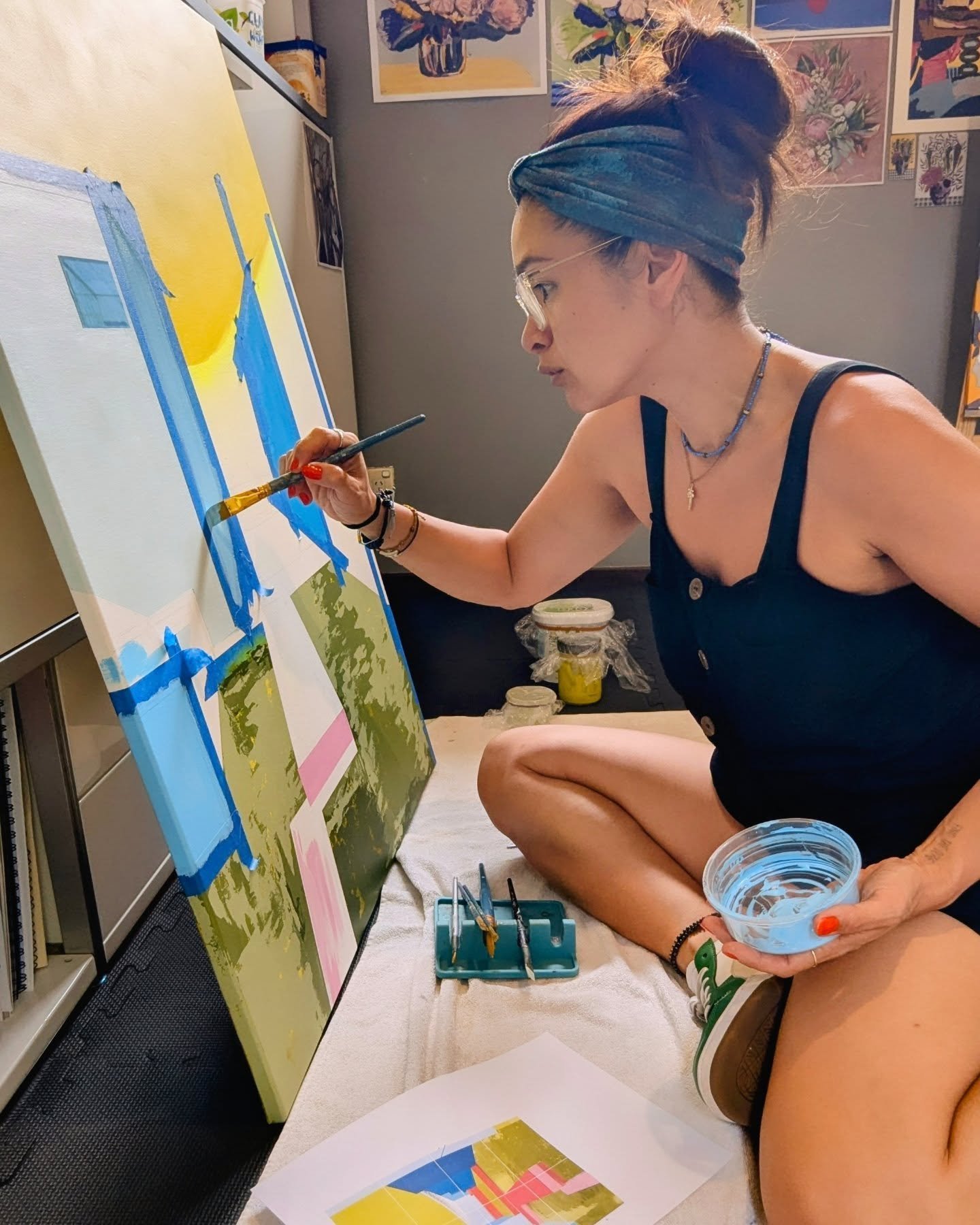 I've hardly picked up a brush this year. I made the conscious decision to pause, and focus on setting up some foundations for other parts of my art business. It sounds a little soulless calling it an 'art business' but it is a hustle. I'm really pass