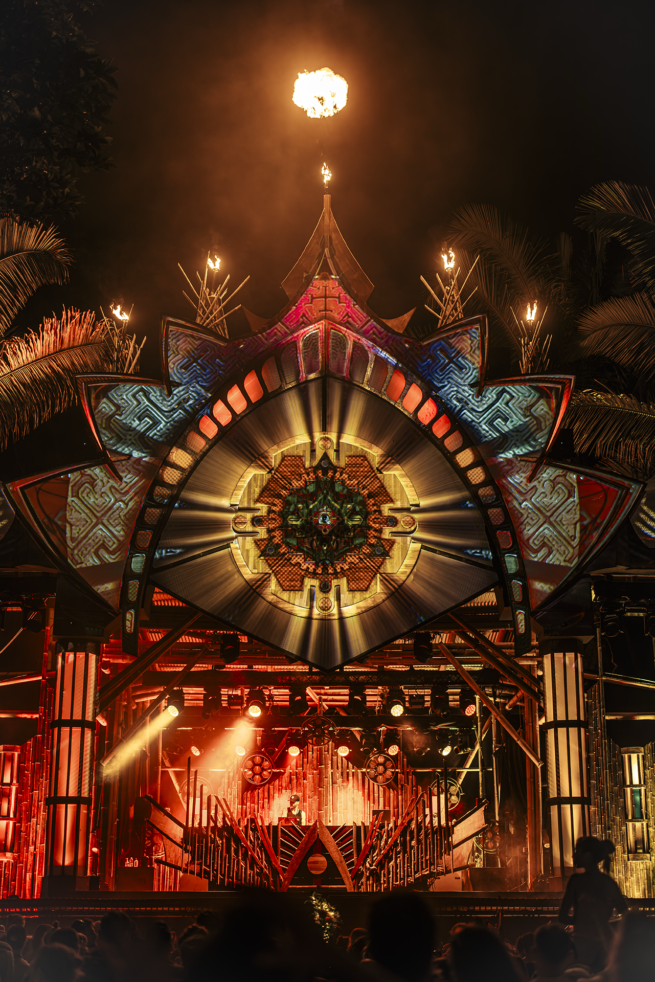 Friday_Savj_Performes_Luna_@Soulfocus_media-41.png
