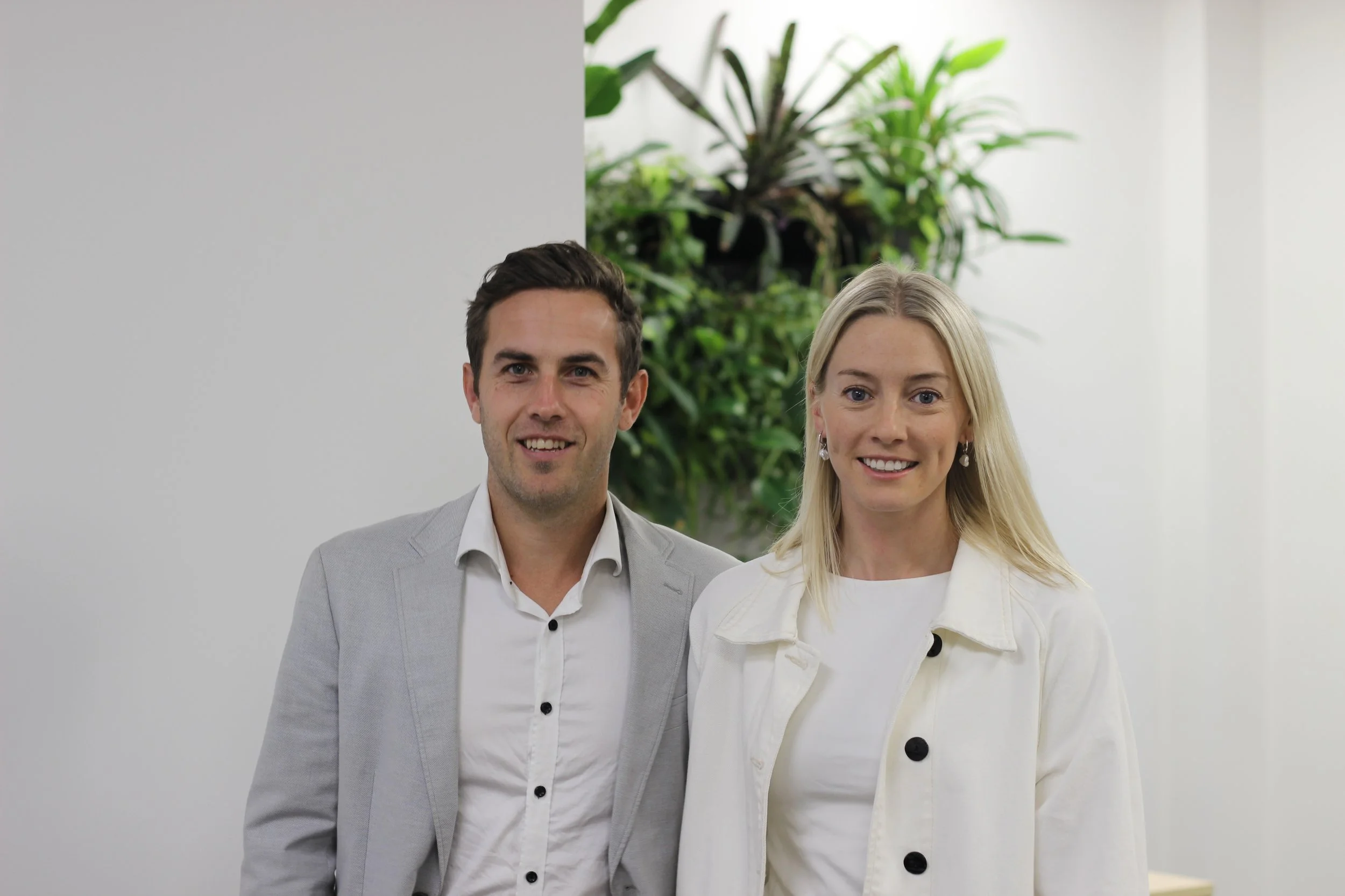 Jess and Andy – Dodd Insurance advisers in the Wairarapa
