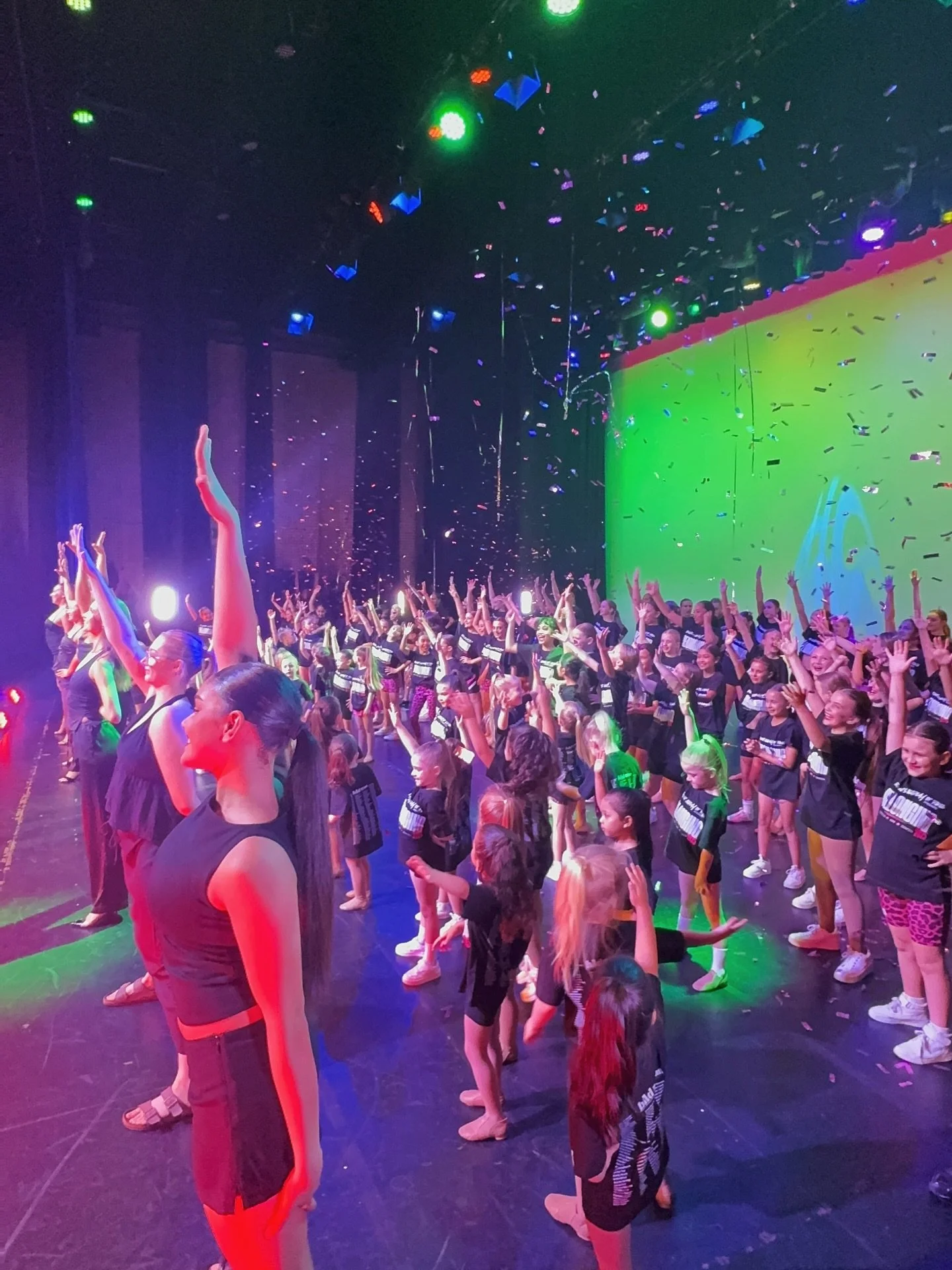 🌟 BELONGING 2025 🌟
WHAT AN EPIC DAY!

So many photos and videos to come so stay tuned&hellip;.
 
PROUD OF OUR bAd family 🩷🖤🤍