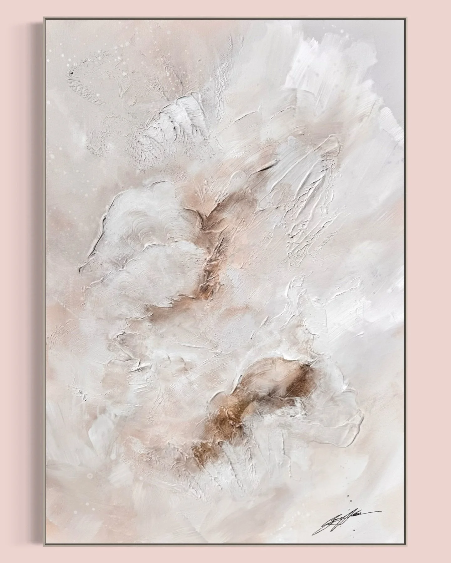 T&auml;m&auml; ihanan herkk&auml; tilausteos valmistui juuri, kun perheen vauva syntyi. Itseasiassa l&auml;hetin ekat kuvat teoksesta ja sain vastauksen kesken synnytyspuuhien 🥹🩷✨

Siksi valitsinkin t&auml;lle nimeksi:

&rsquo;Valo, joka saapui luo