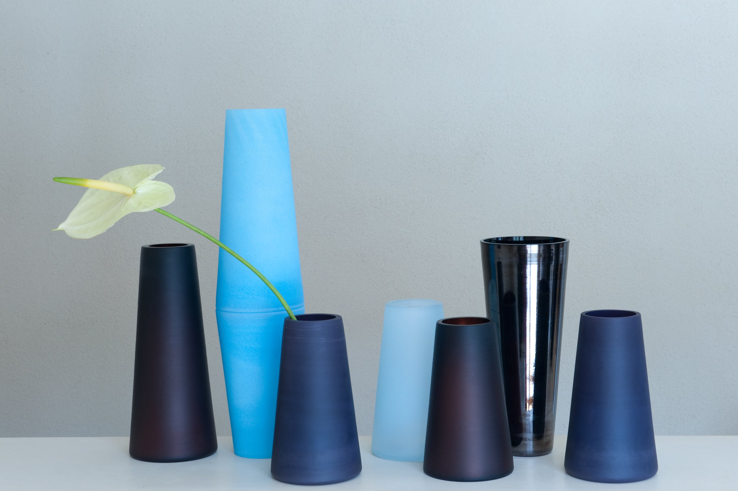 edition-gabi-faeh-mono, oh, ono-studioglas-double side vases.jpg