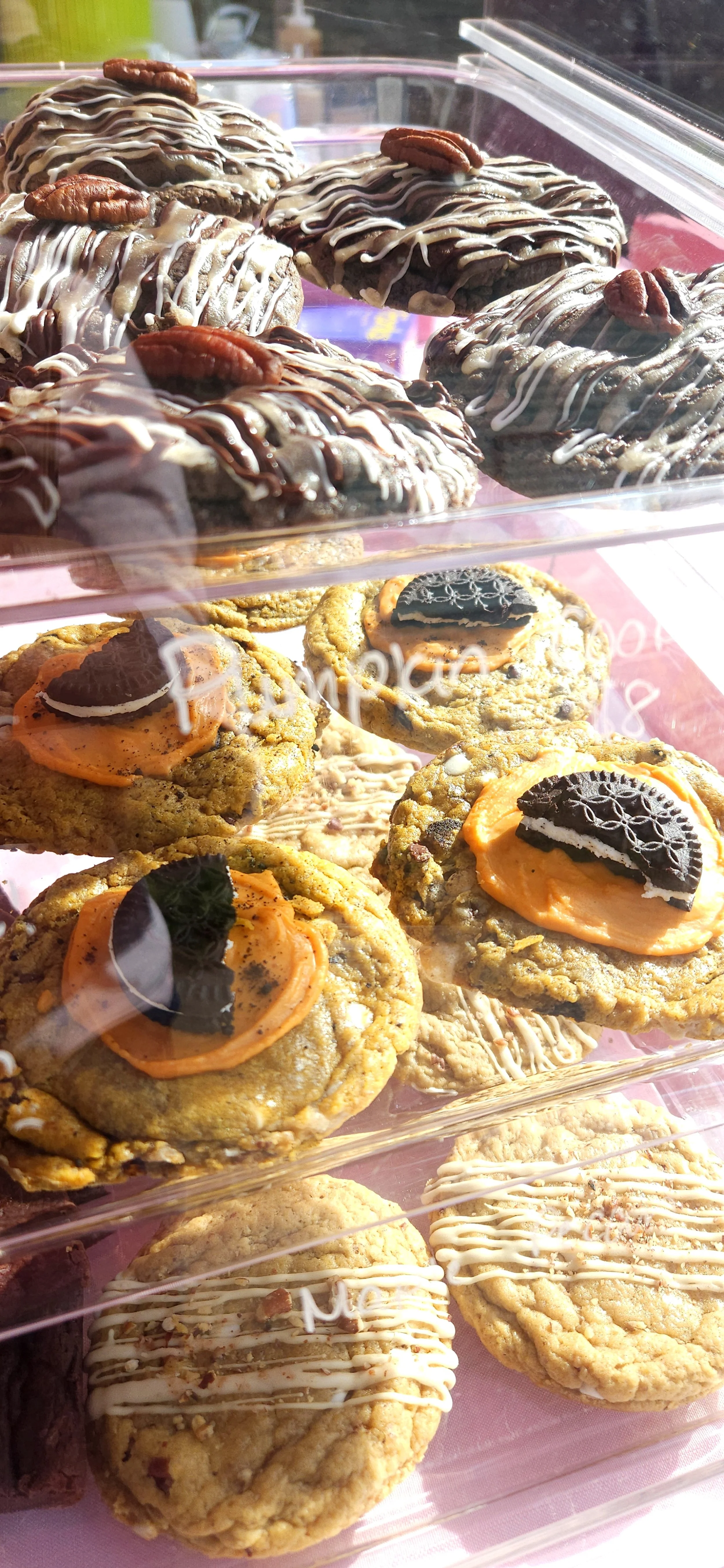 Pumpkin Cookies 'n Cream