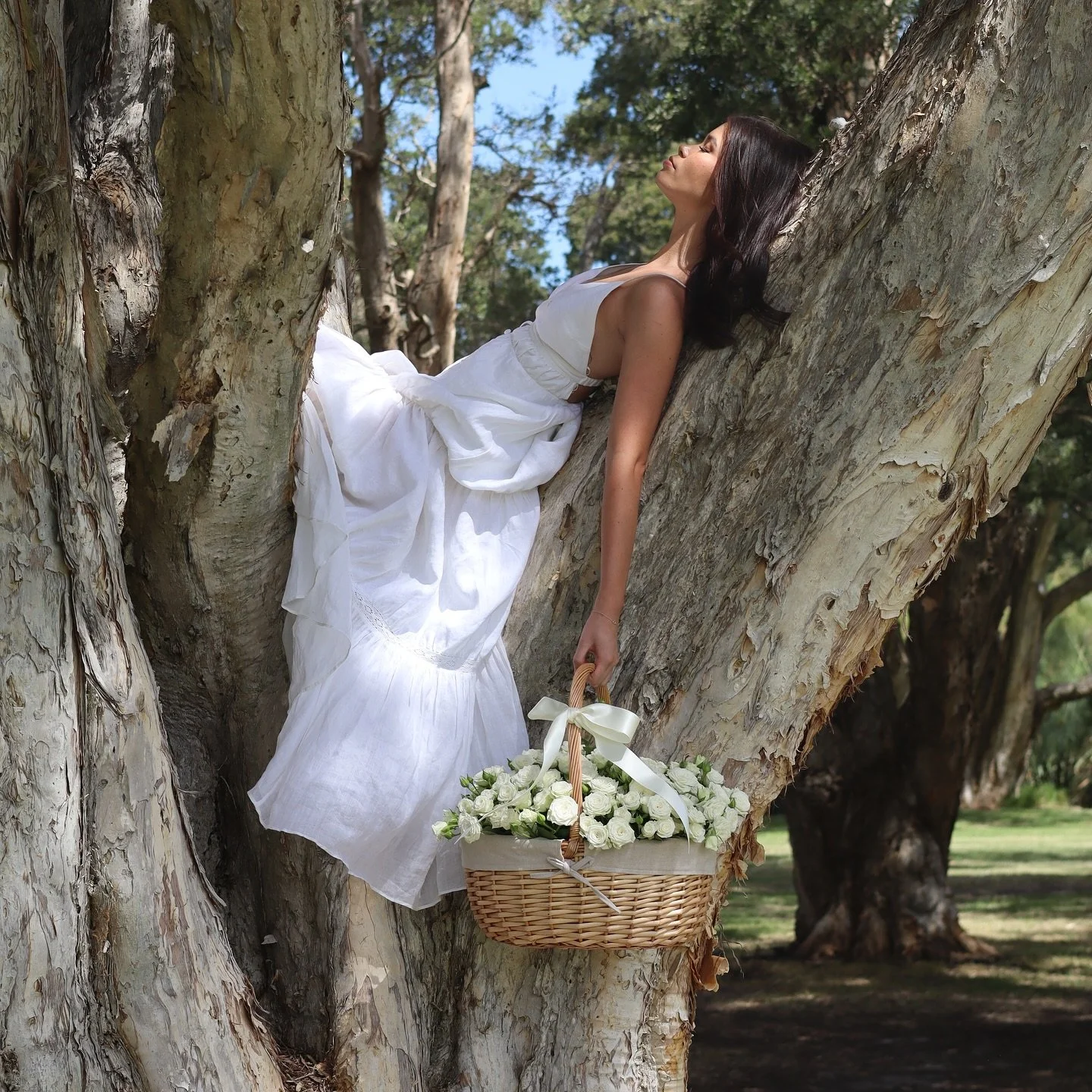 Our classic white basket 🤍

Available to purchase online!