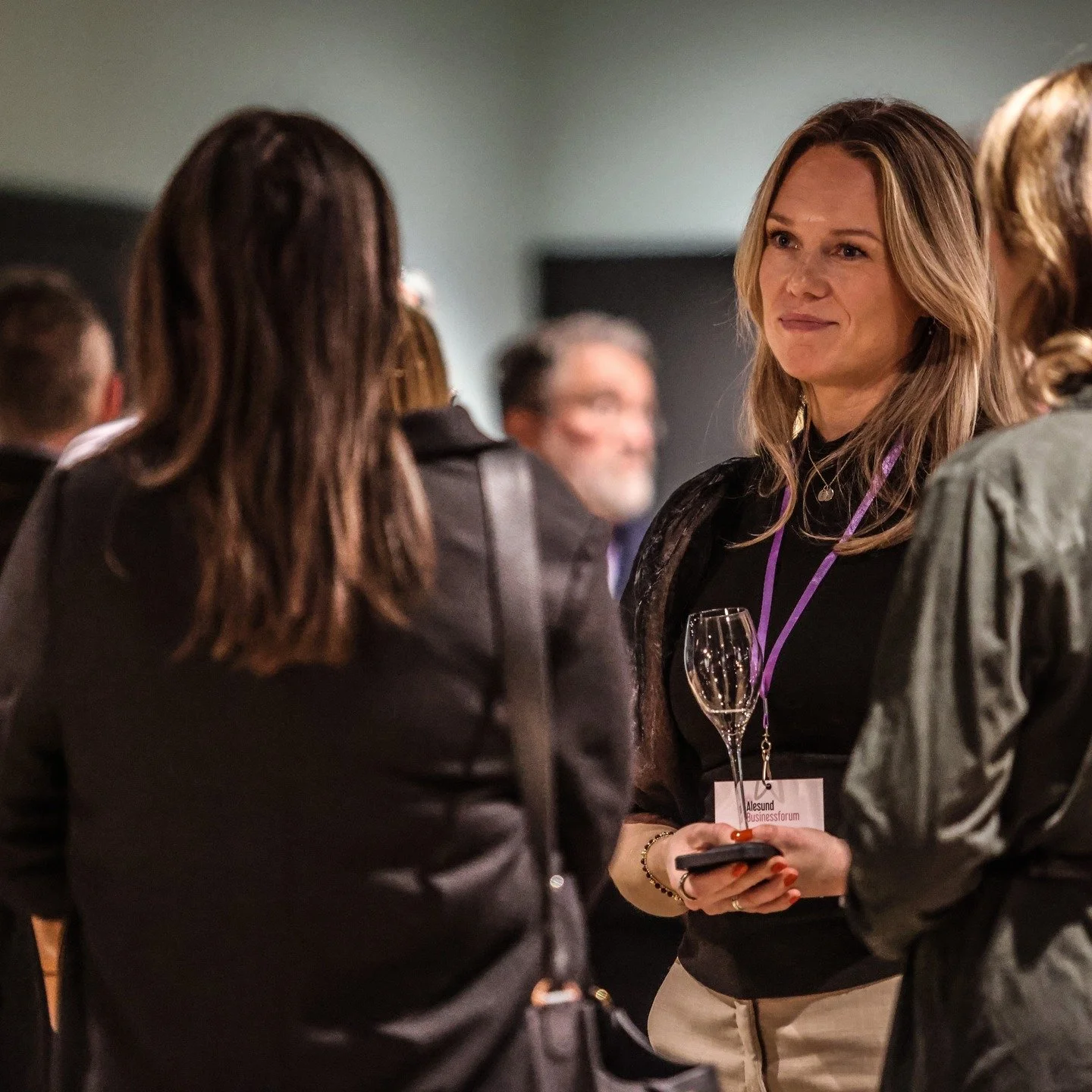 Fullt hus, masse p&aring;fyll og inspirasjon &ndash; og nettverking p&aring; sitt beste 🙌
God stemning hele veien ✨
Takk til alle som kom! 💜