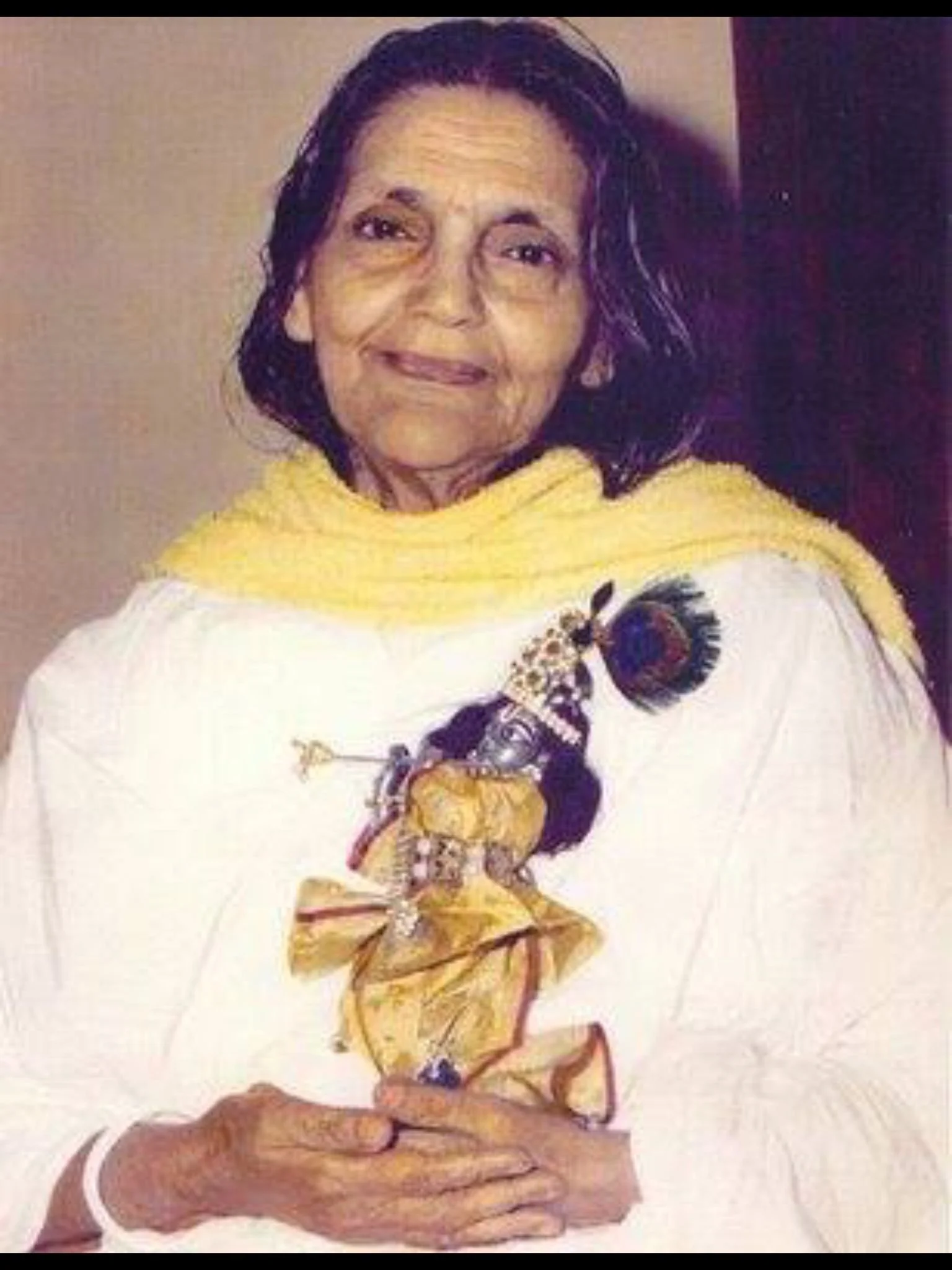 Matri Satsang with Acharya Mangalanda and Prajna 