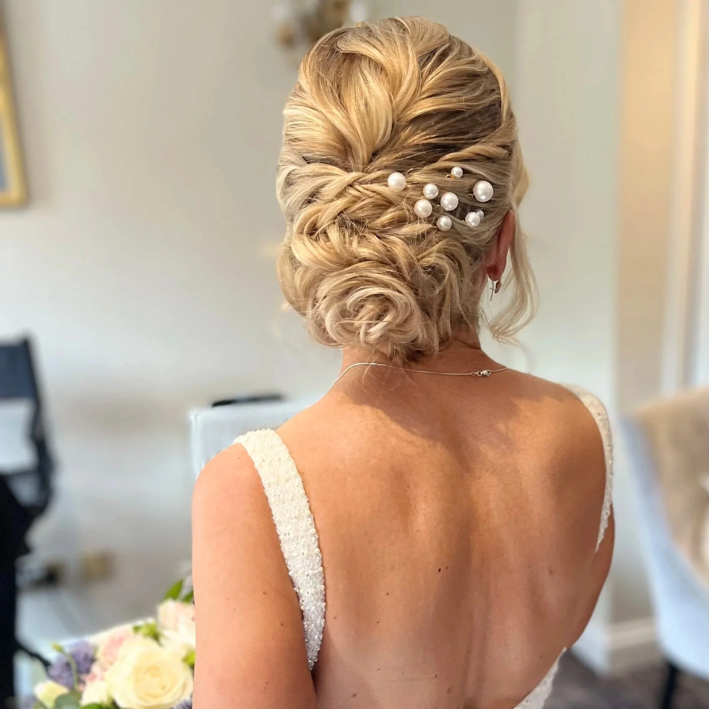 The Romantic Brides Click here