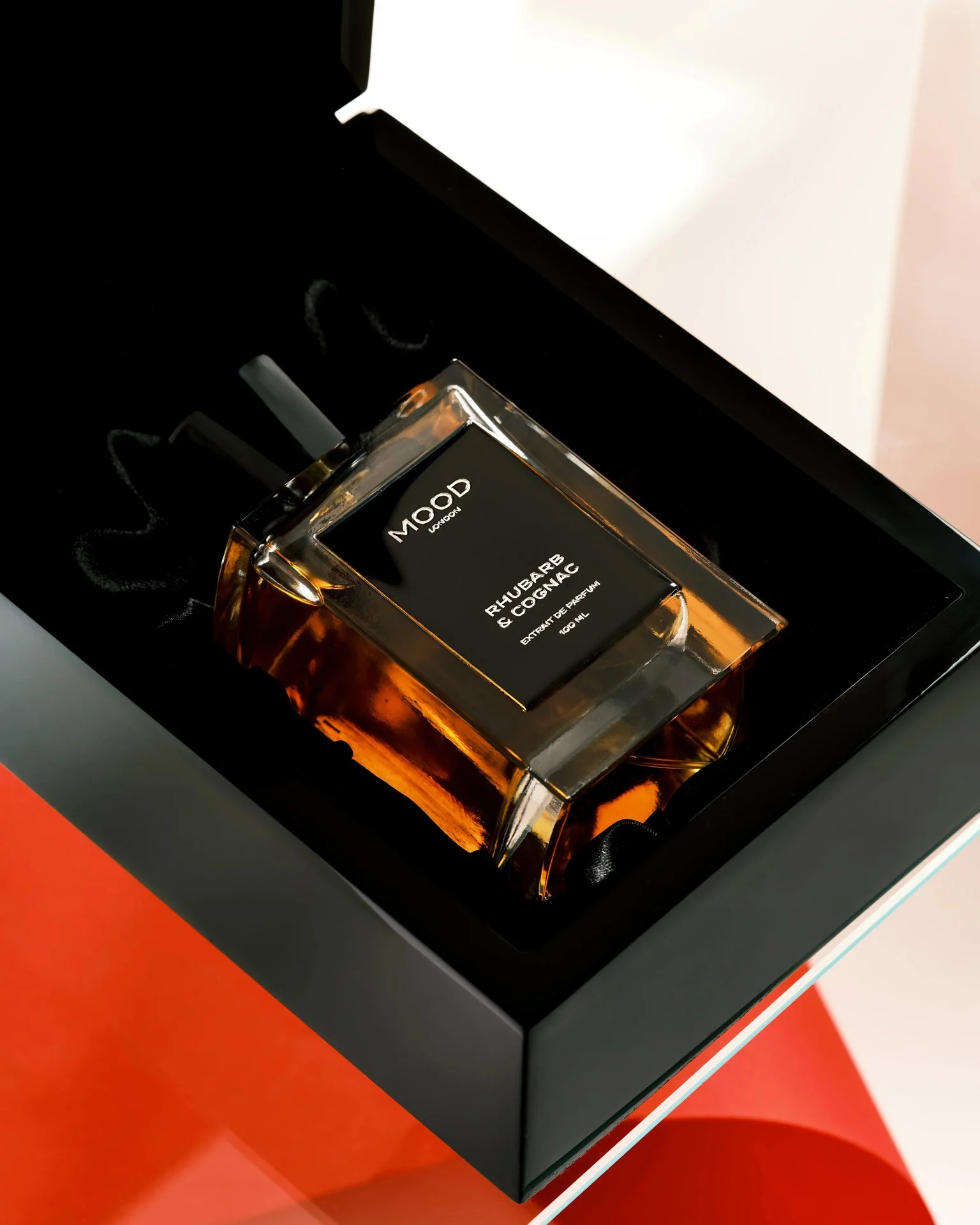 MarcCross-FragranceBranding-MoodLondon-3.jpg