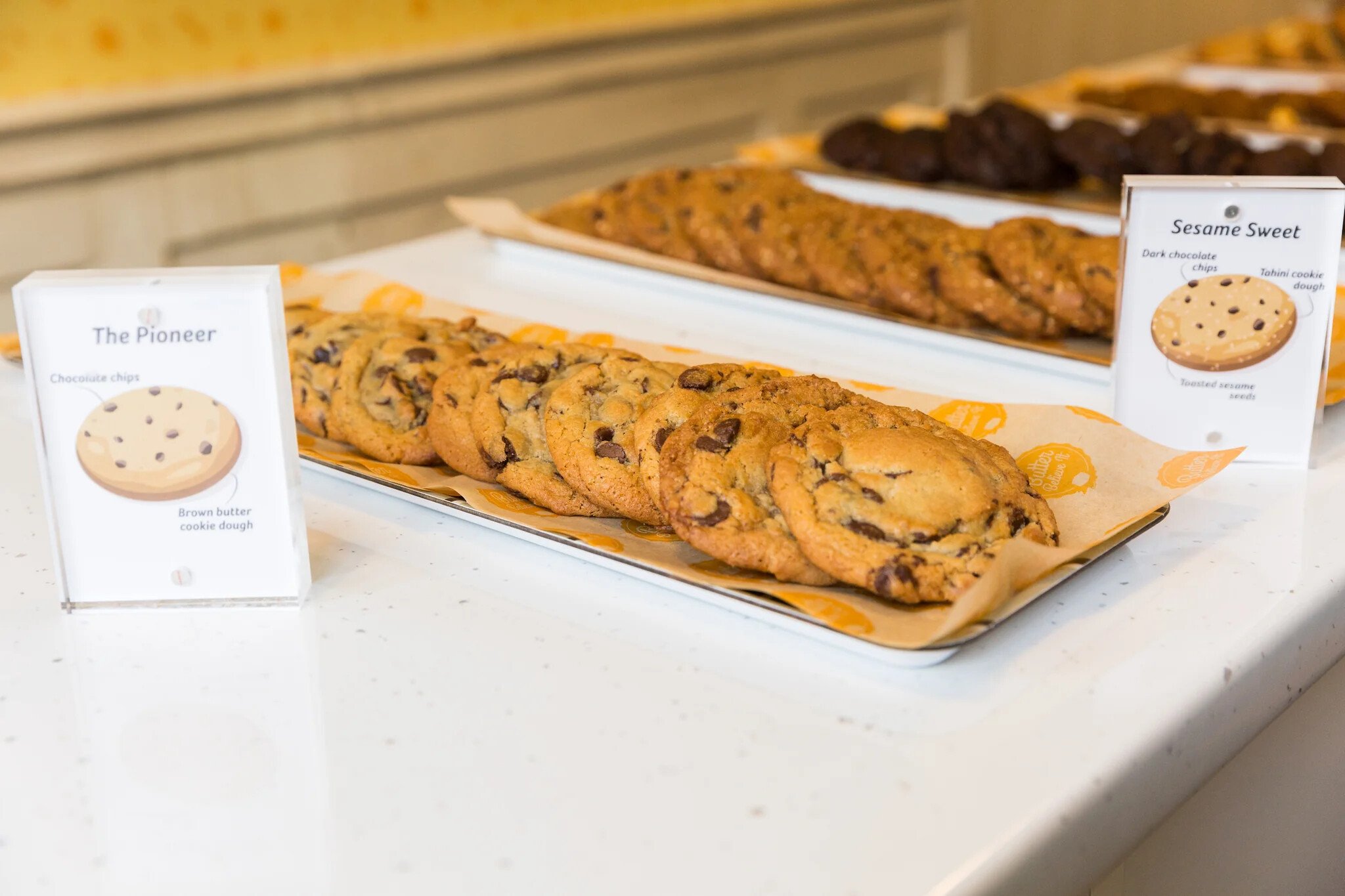 MarcCross-BakeryBranding-ButterBelieveIt-32.jpg