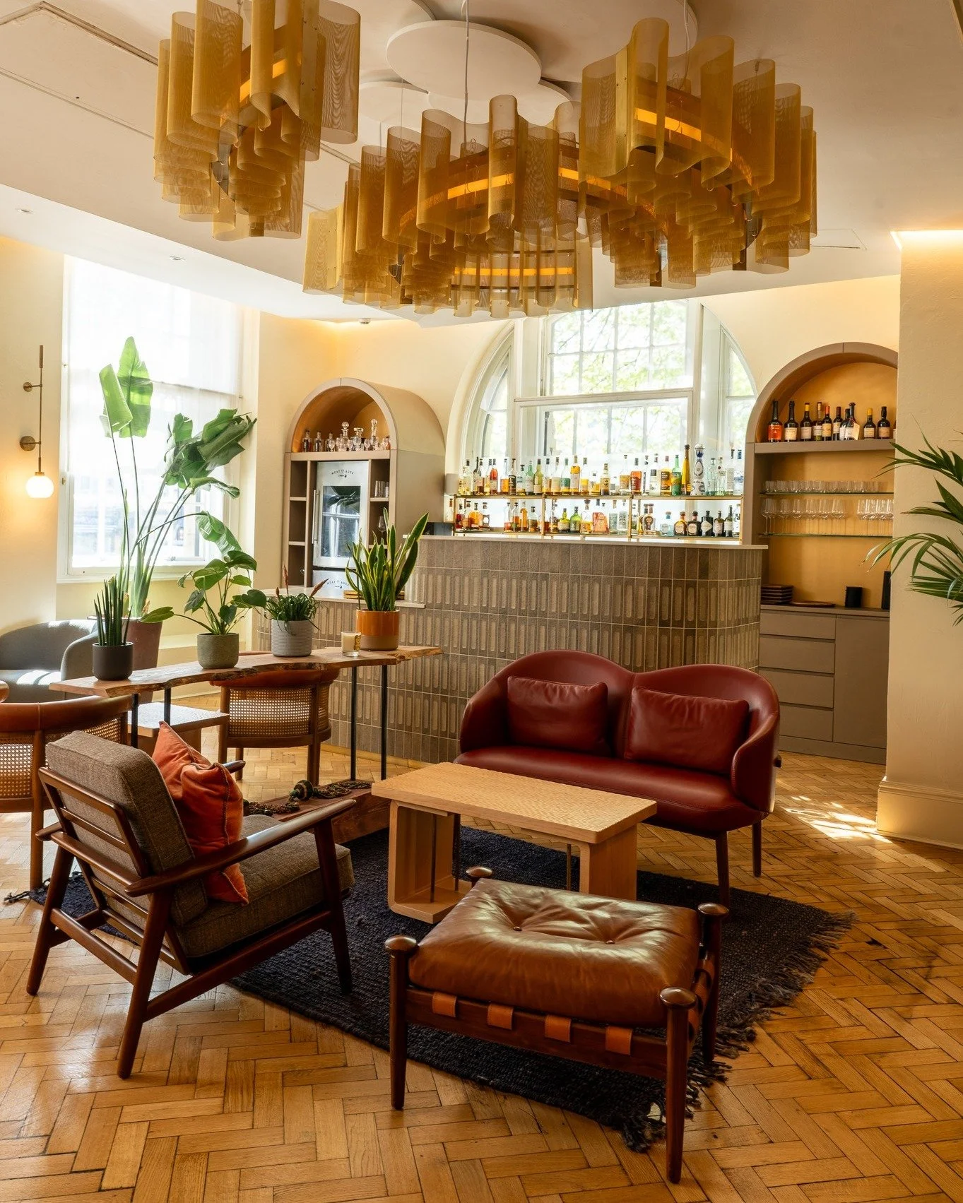 MarcCross-HotelBranding-TownHallHotel-18.jpg