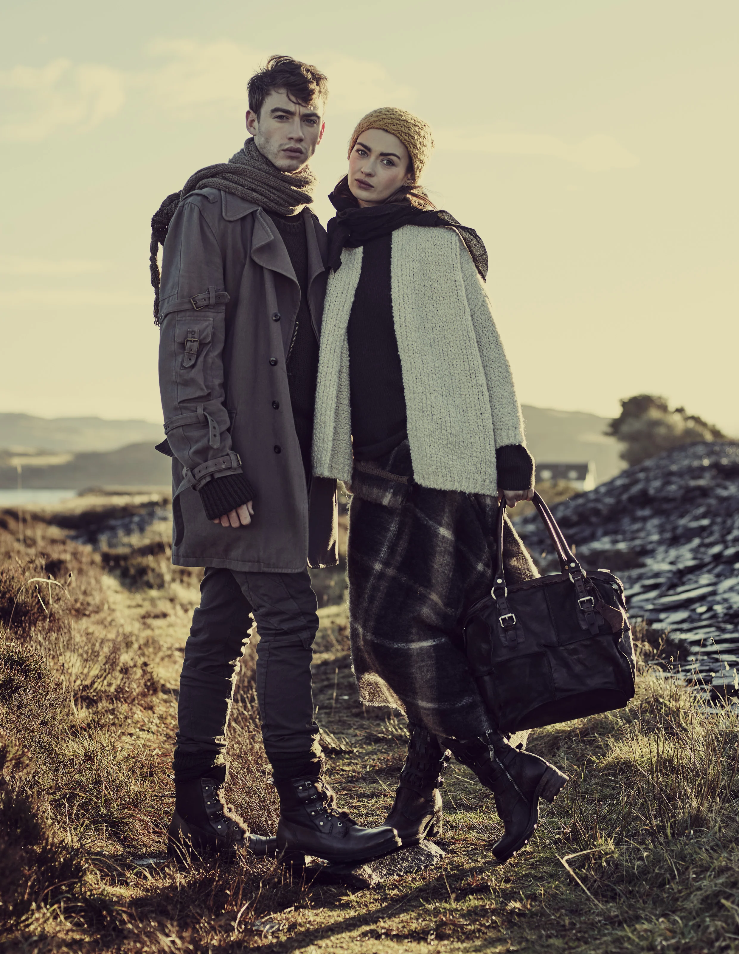 blank_communication_as98_aw17_2480x1600_11.jpg